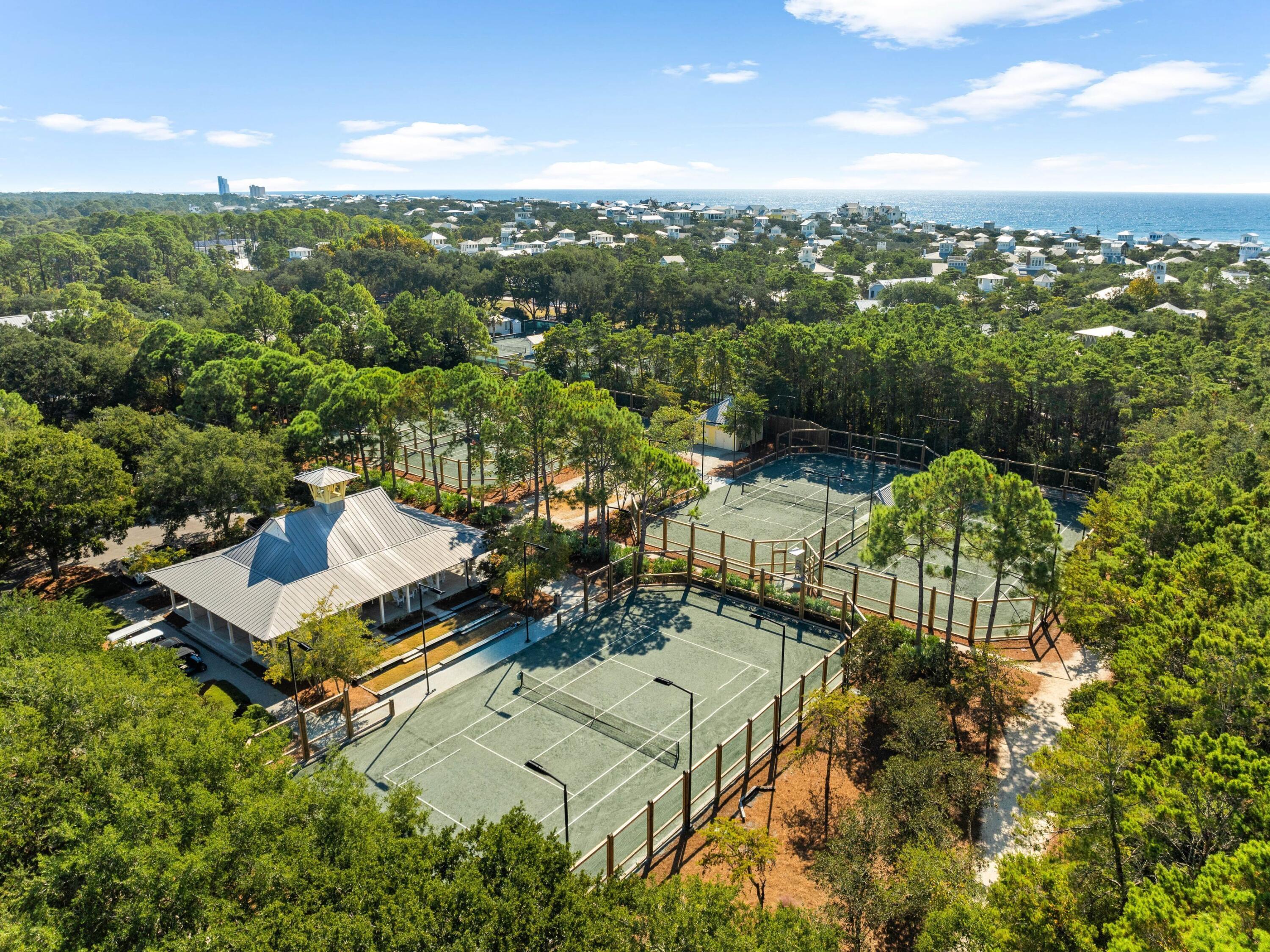 90 Silver Laurel Way