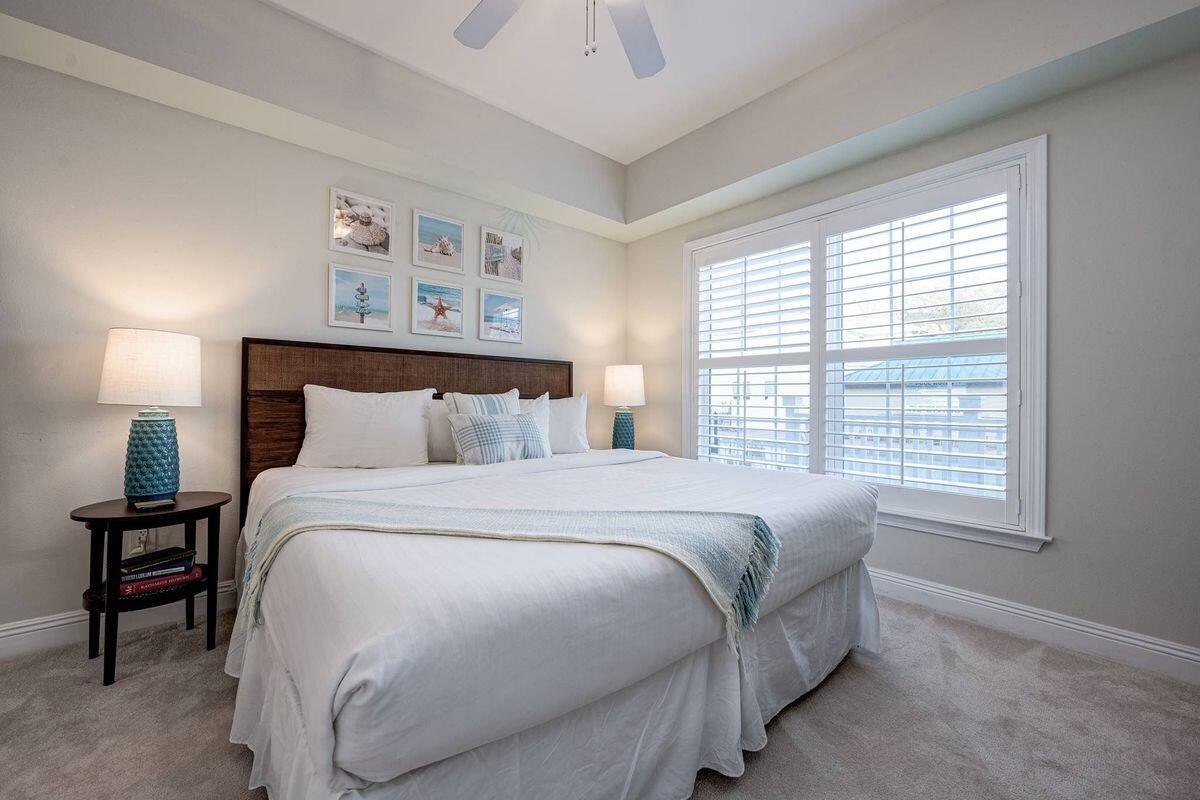 124 Village Boulevard APT 813