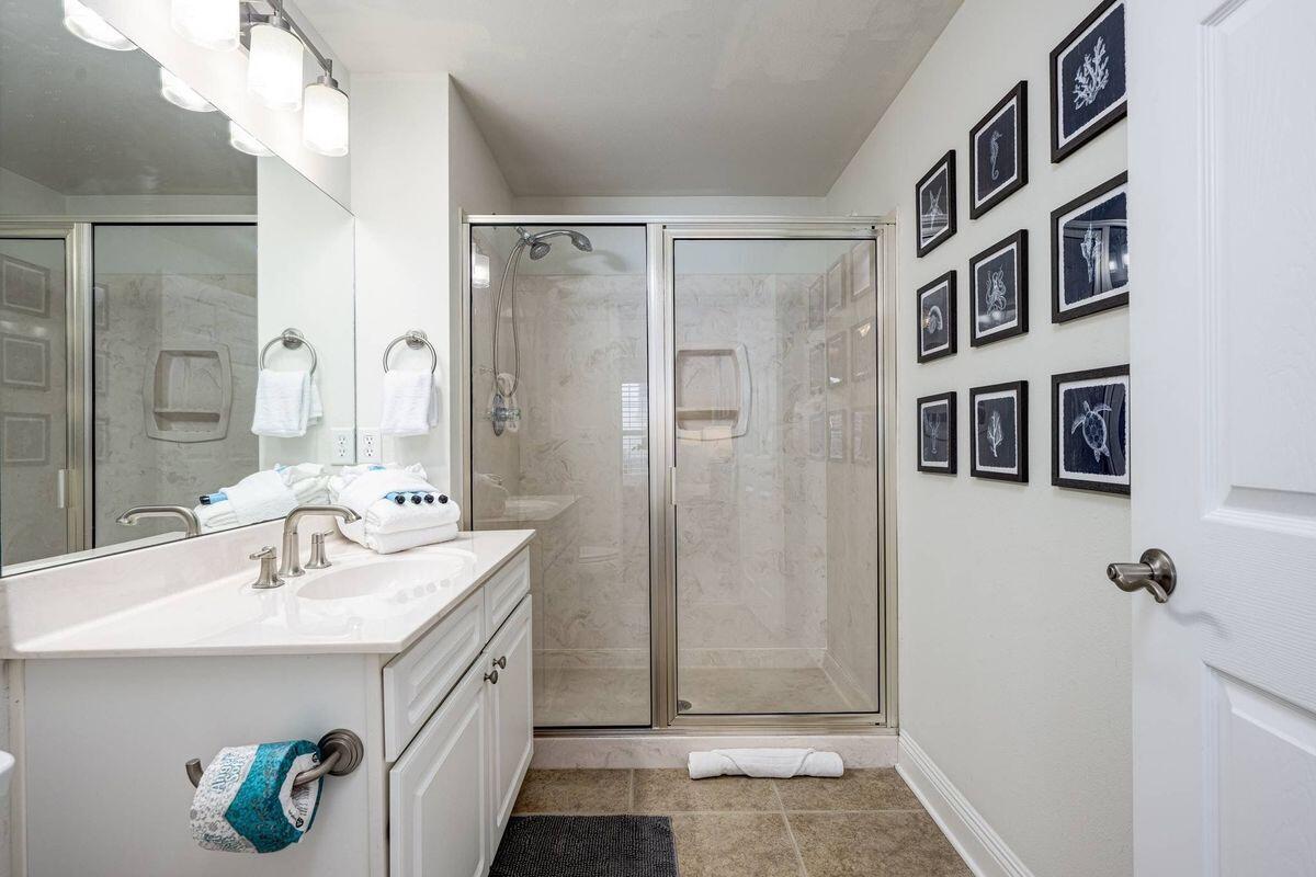 124 Village Boulevard APT 813