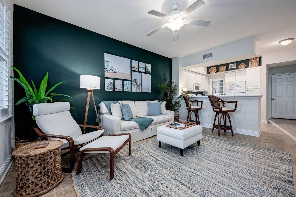 124 Village Boulevard APT 813