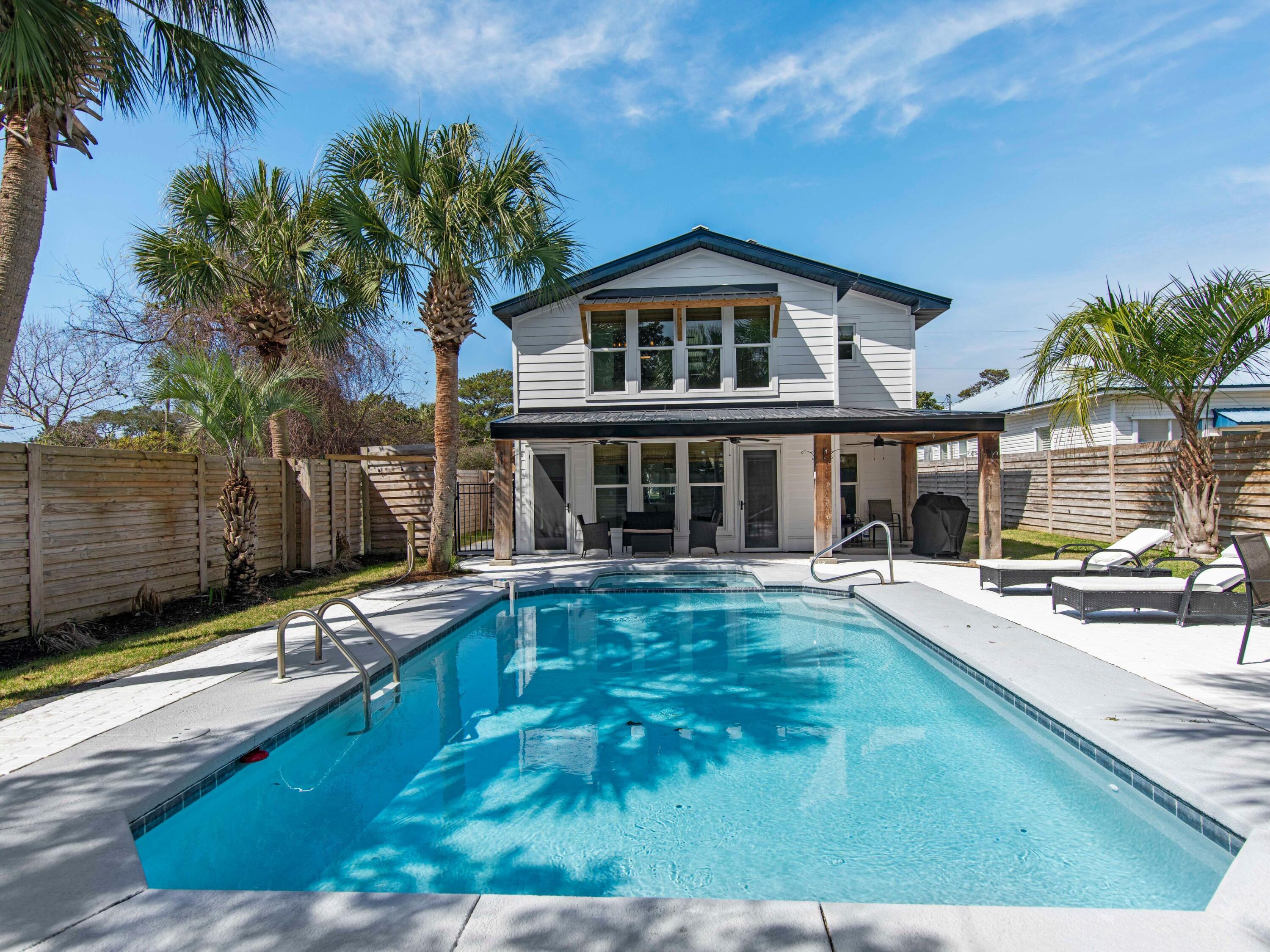 89 Tarpon Street