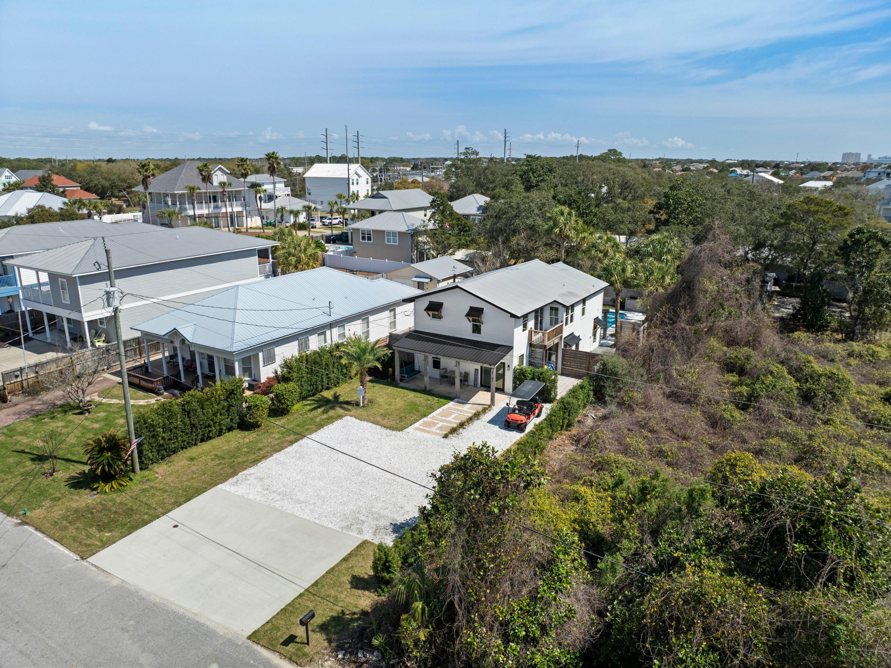 89 Tarpon Street