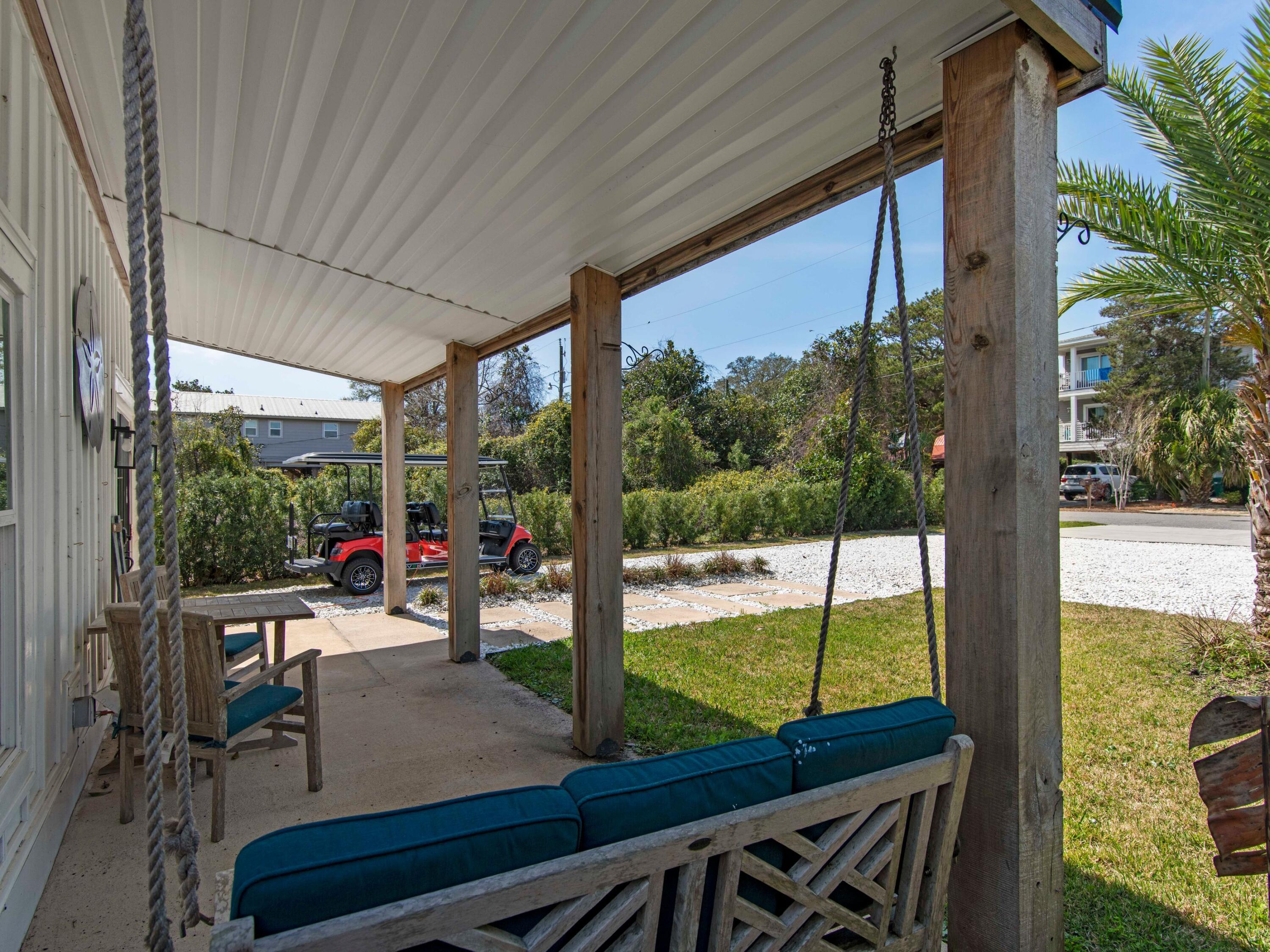 89 Tarpon Street
