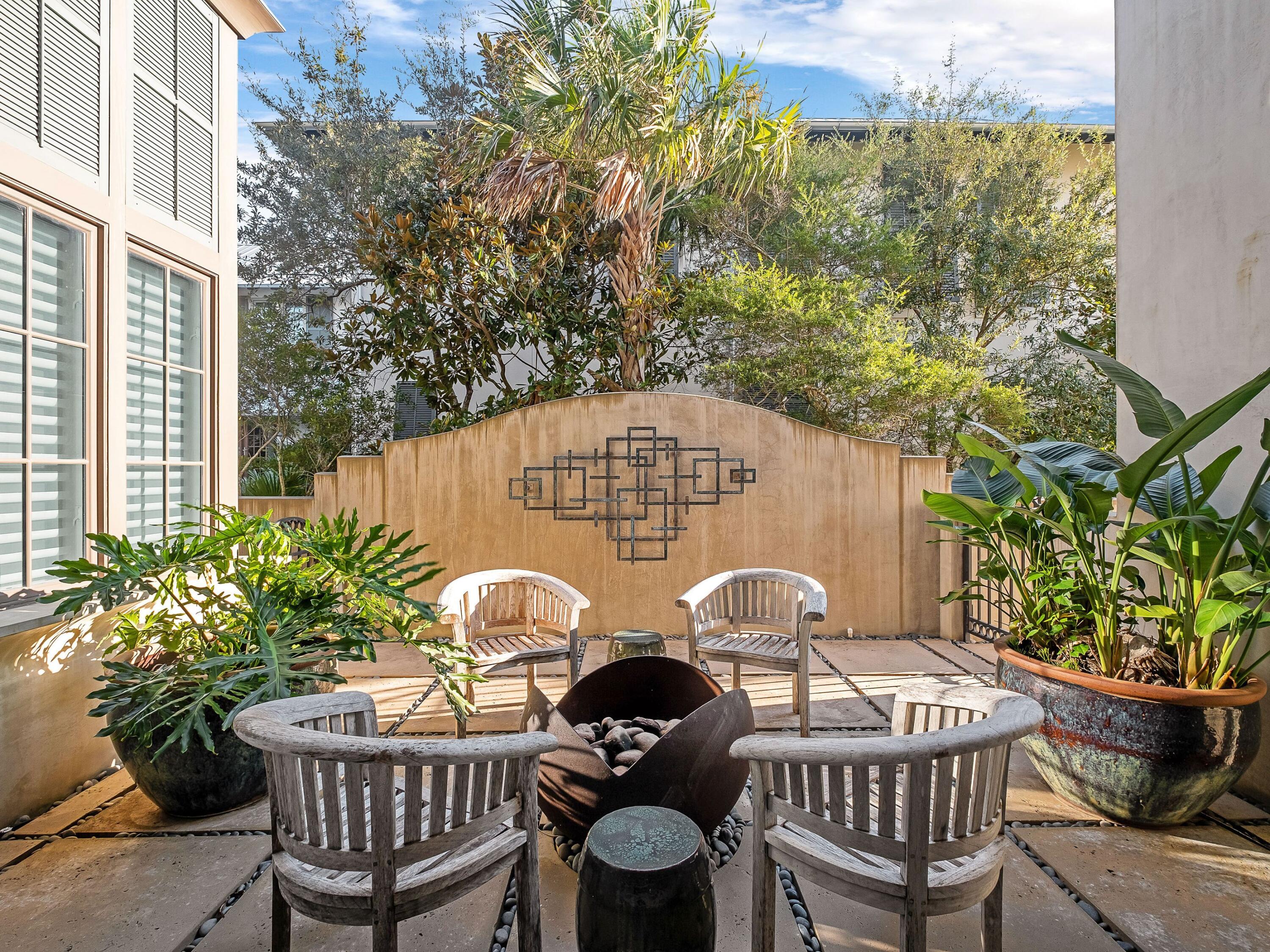 40 Tortola Lane