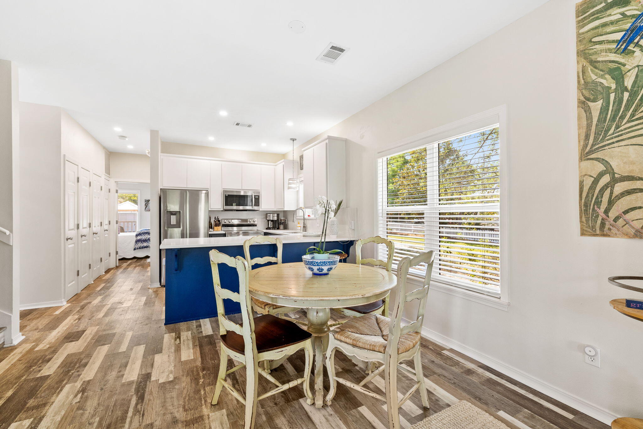 284 Hidden Lake Way