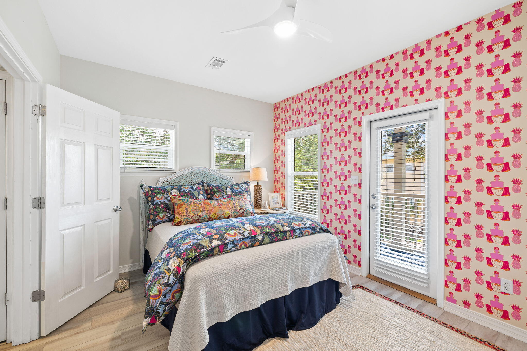 284 Hidden Lake Way