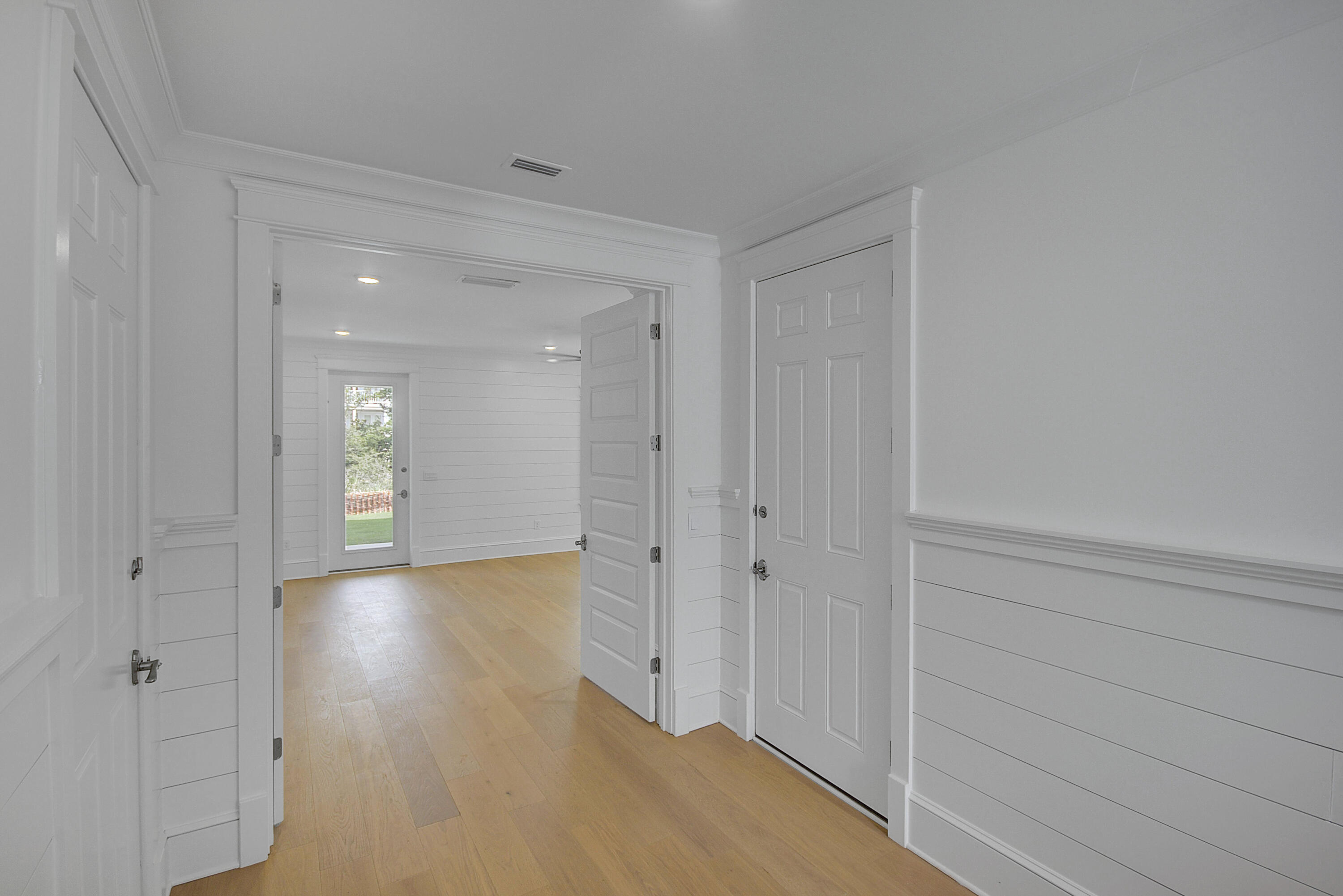 139 Seaboard Lane