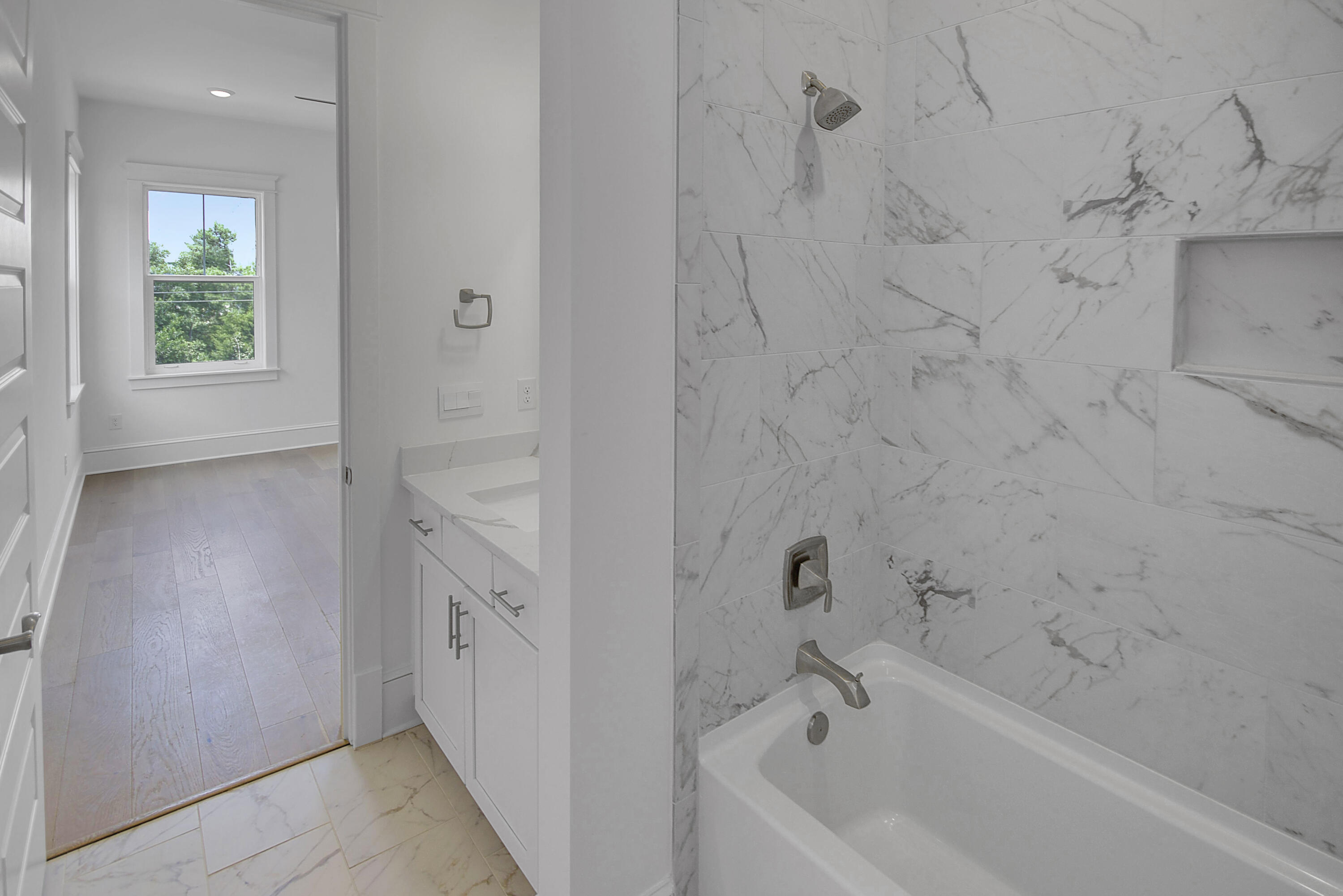 139 Seaboard Lane