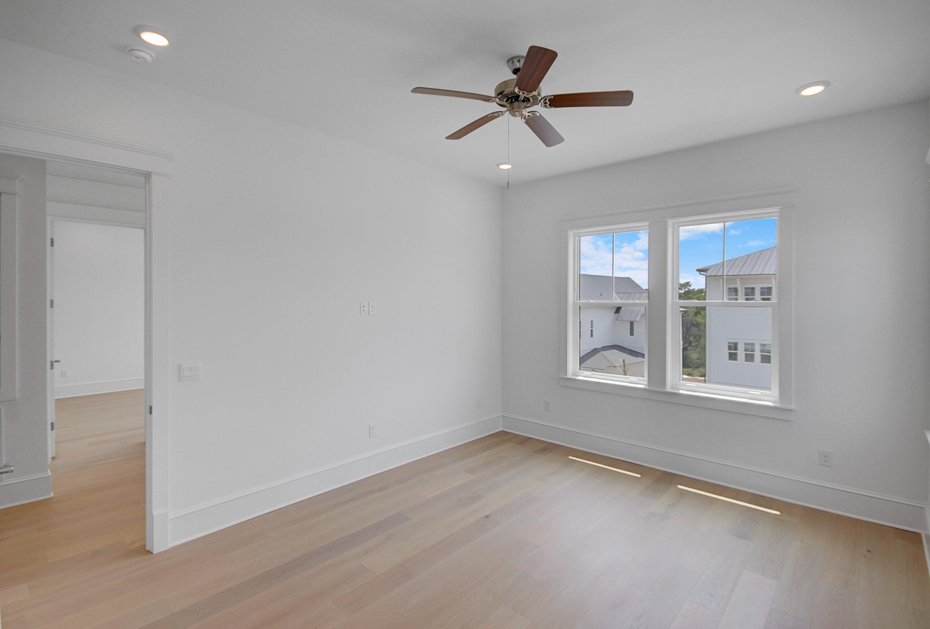 139 Seaboard Lane
