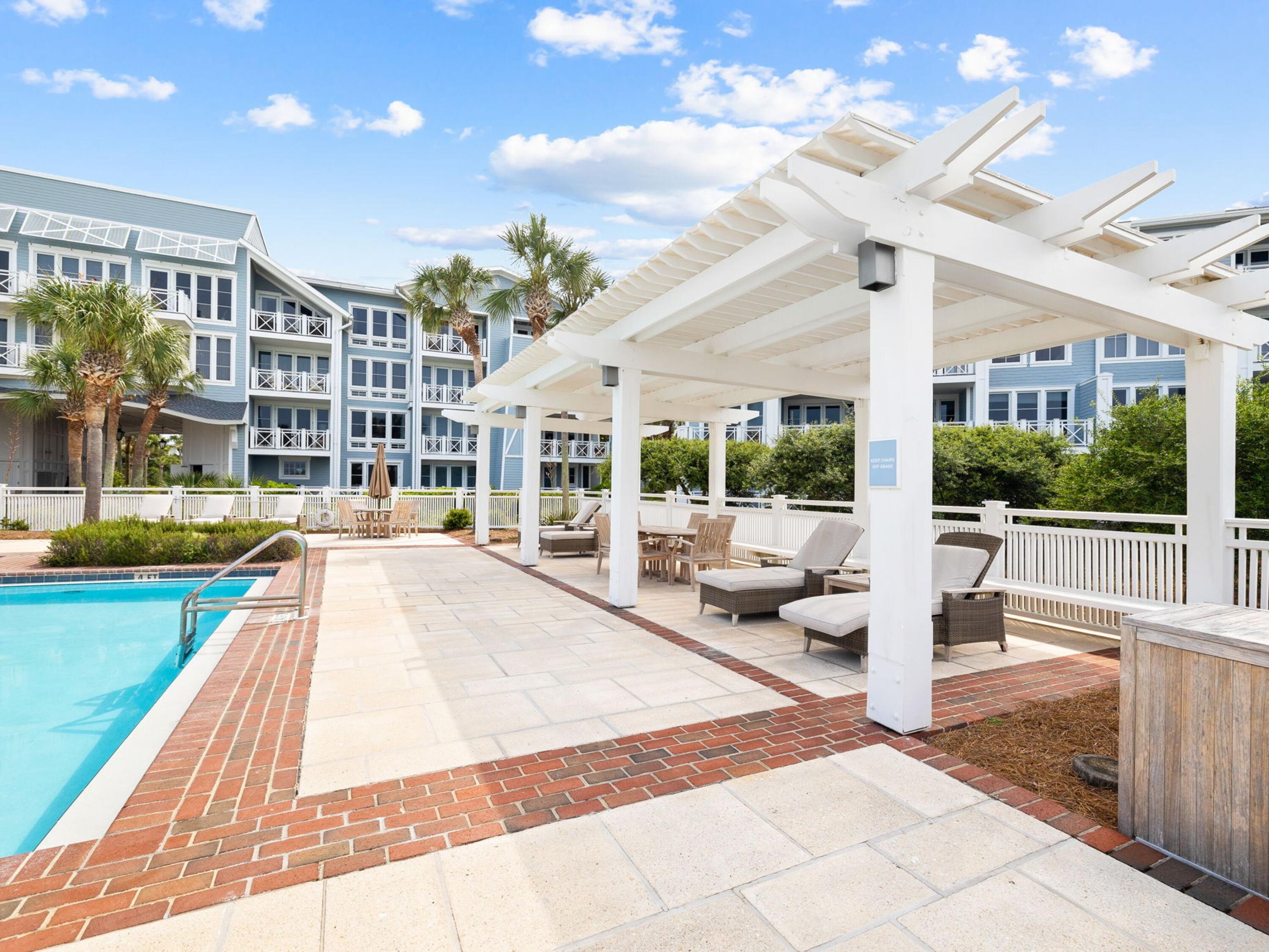 429 S Bridge Lane, 320A