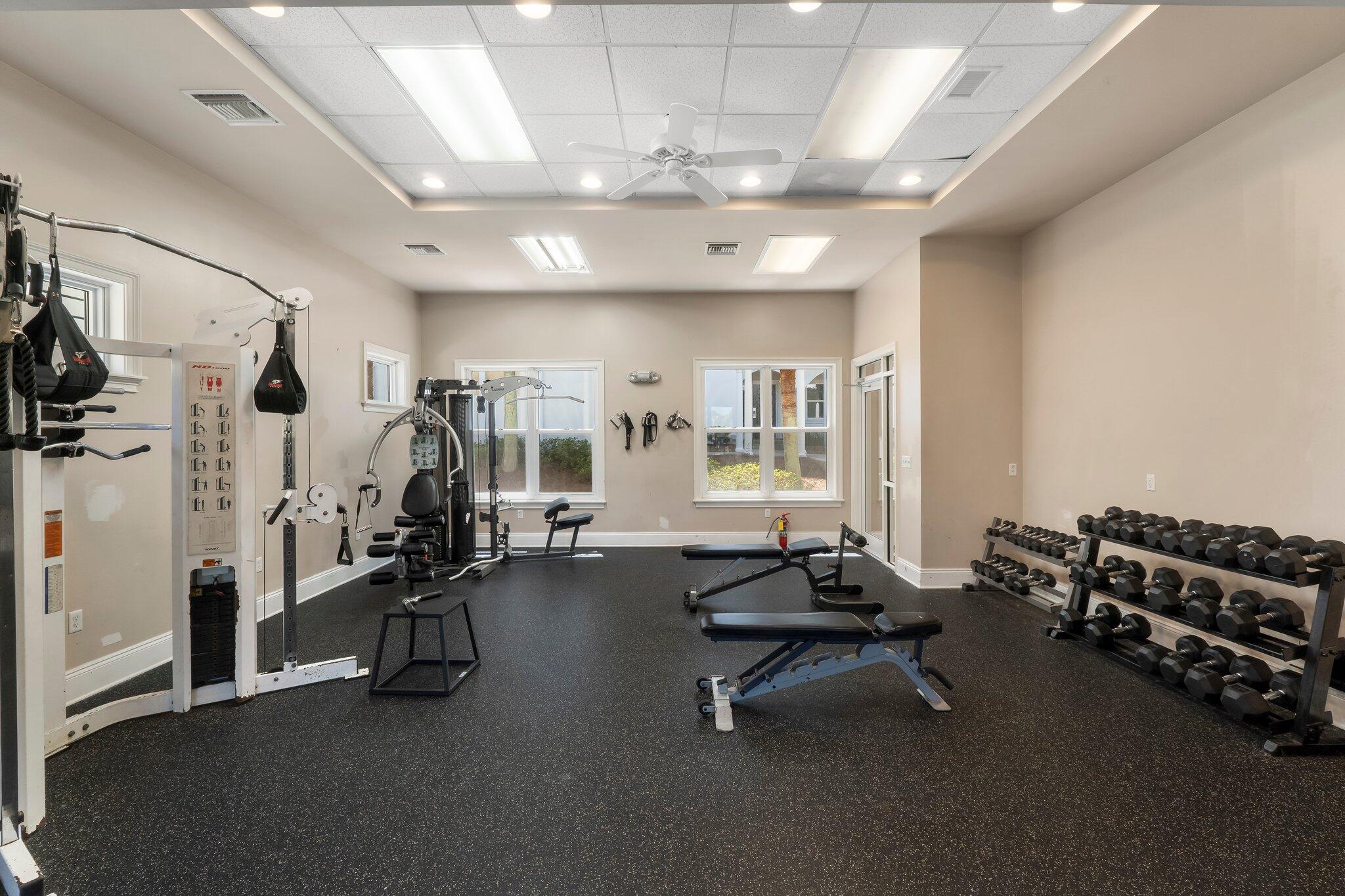 2421 W County Highway 30A, UNIT D104