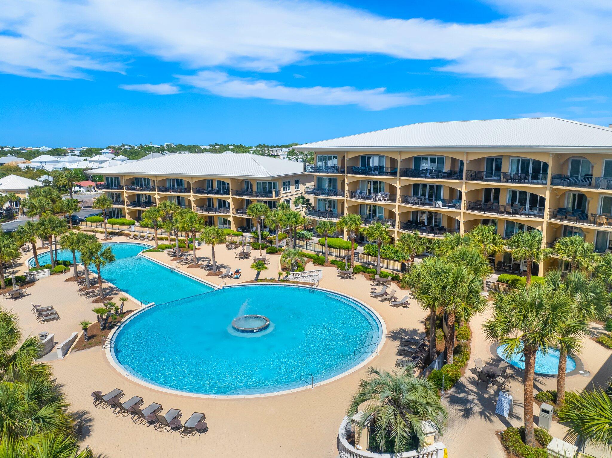 2421 W County Highway 30A, UNIT D104