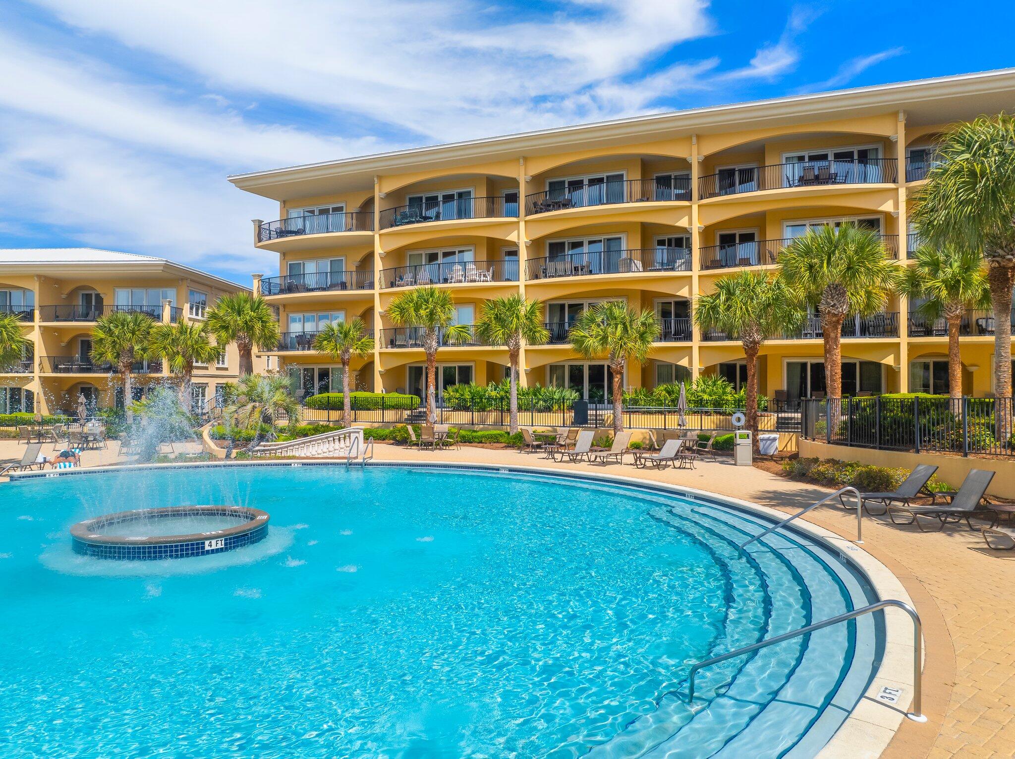2421 W County Highway 30A, UNIT D104