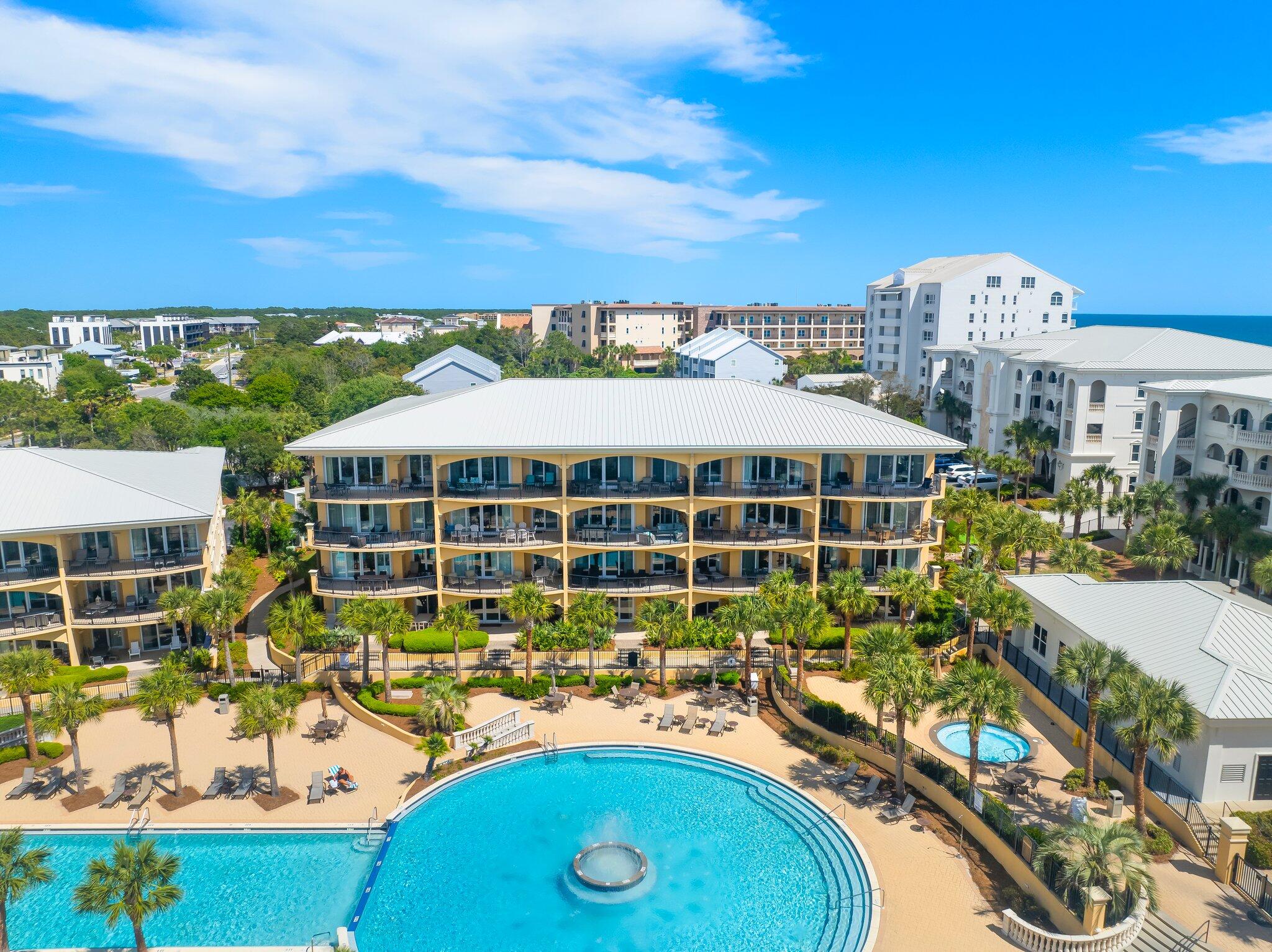 2421 W County Highway 30A, UNIT D104