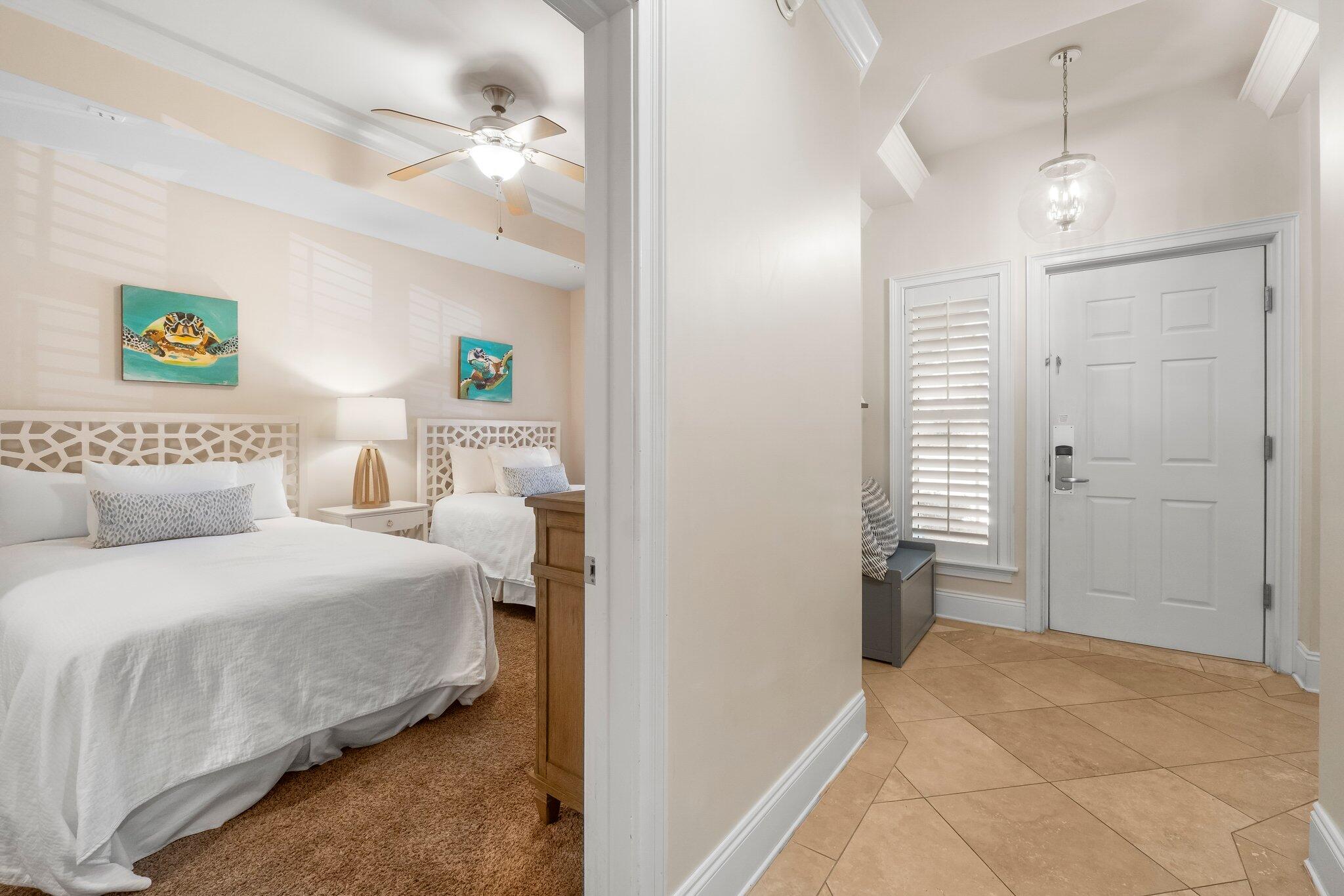 2421 W County Highway 30A, UNIT D104