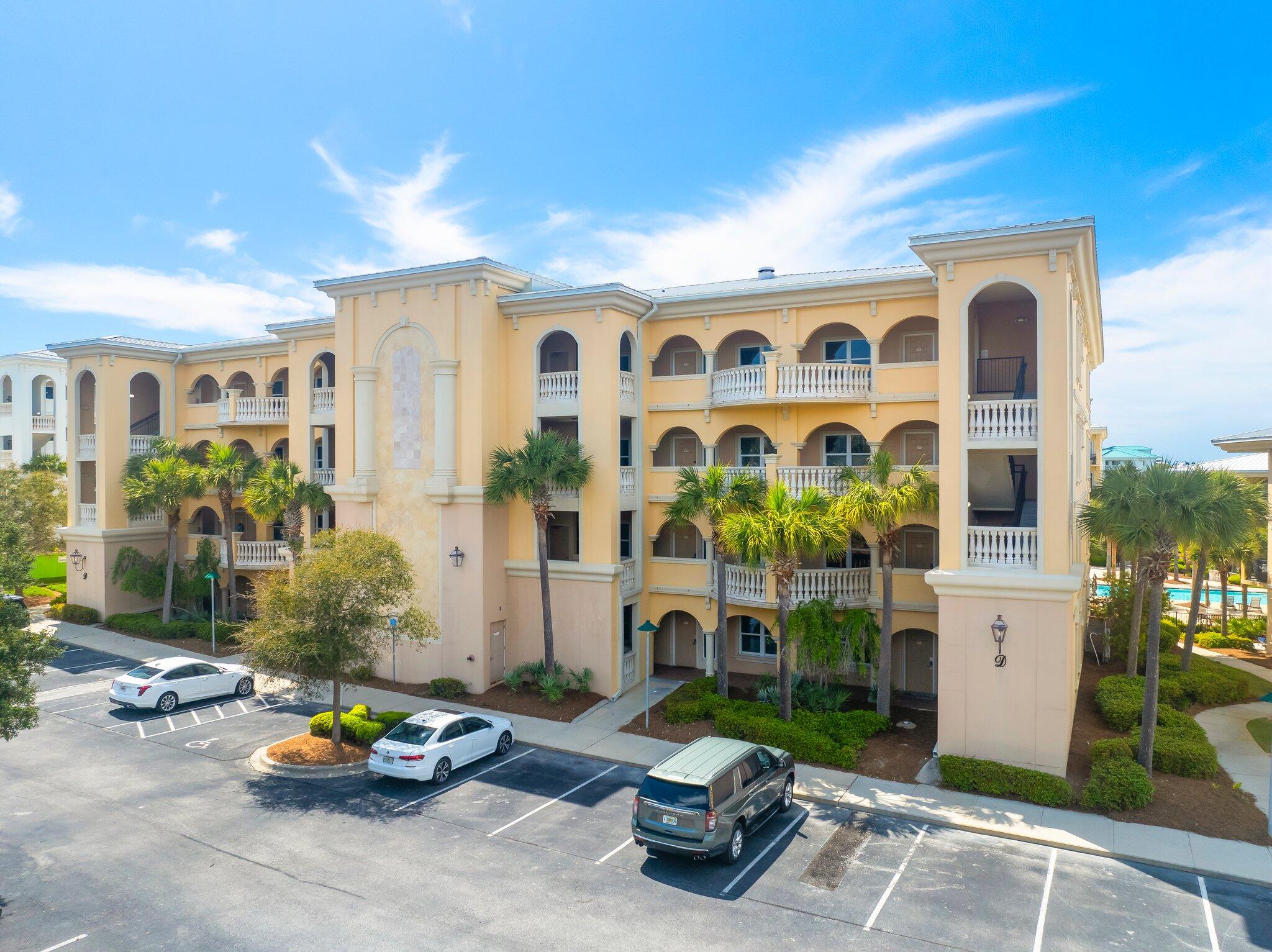 2421 W County Highway 30A, UNIT D104