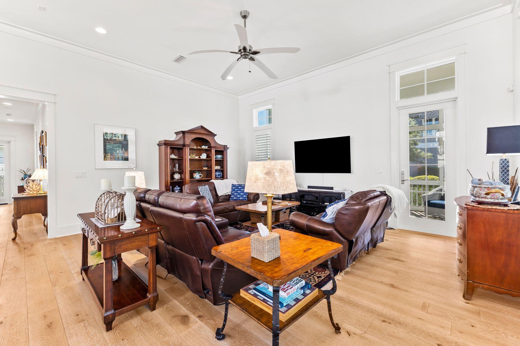 202 N Splash Drive