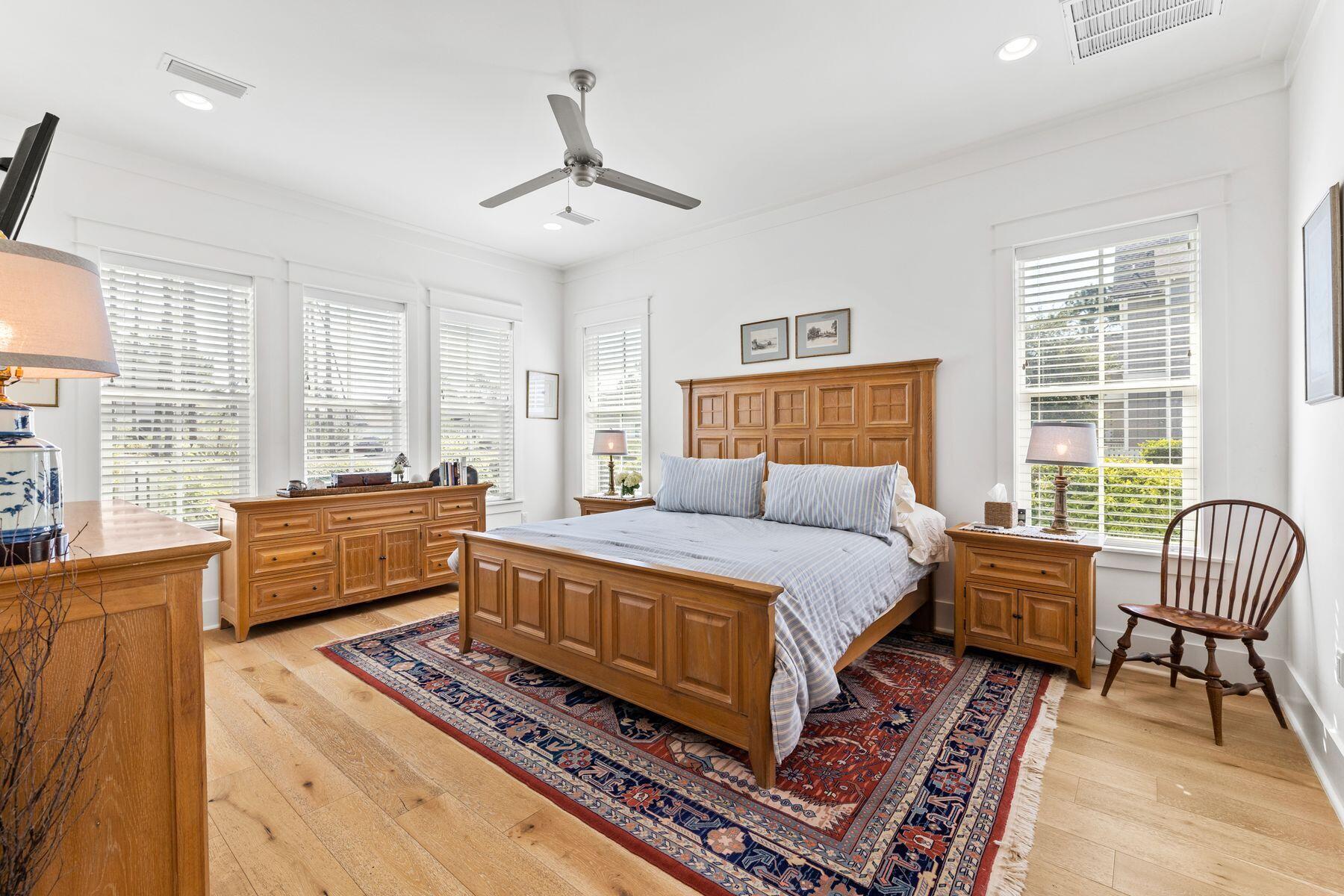 202 N Splash Drive