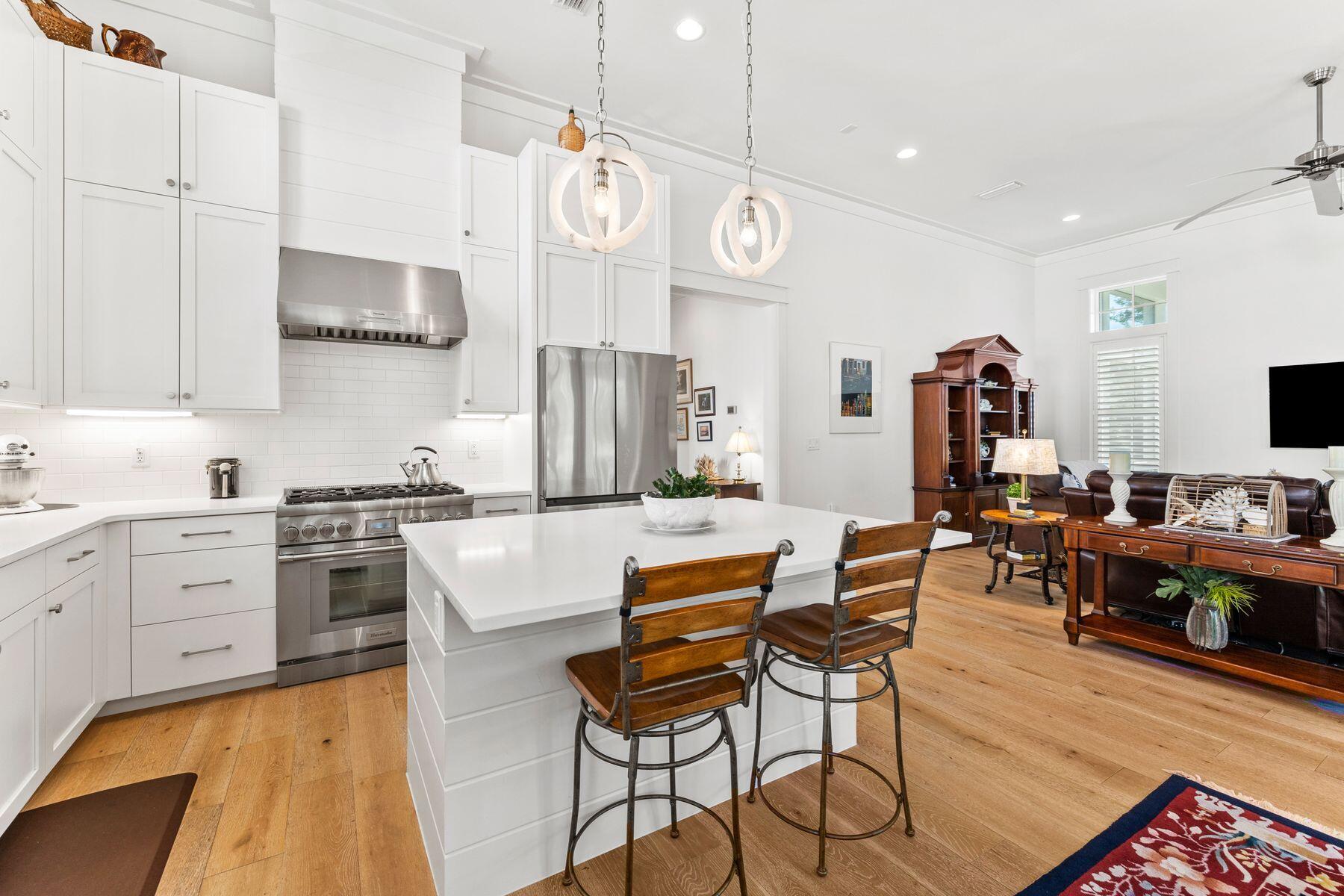 202 N Splash Drive