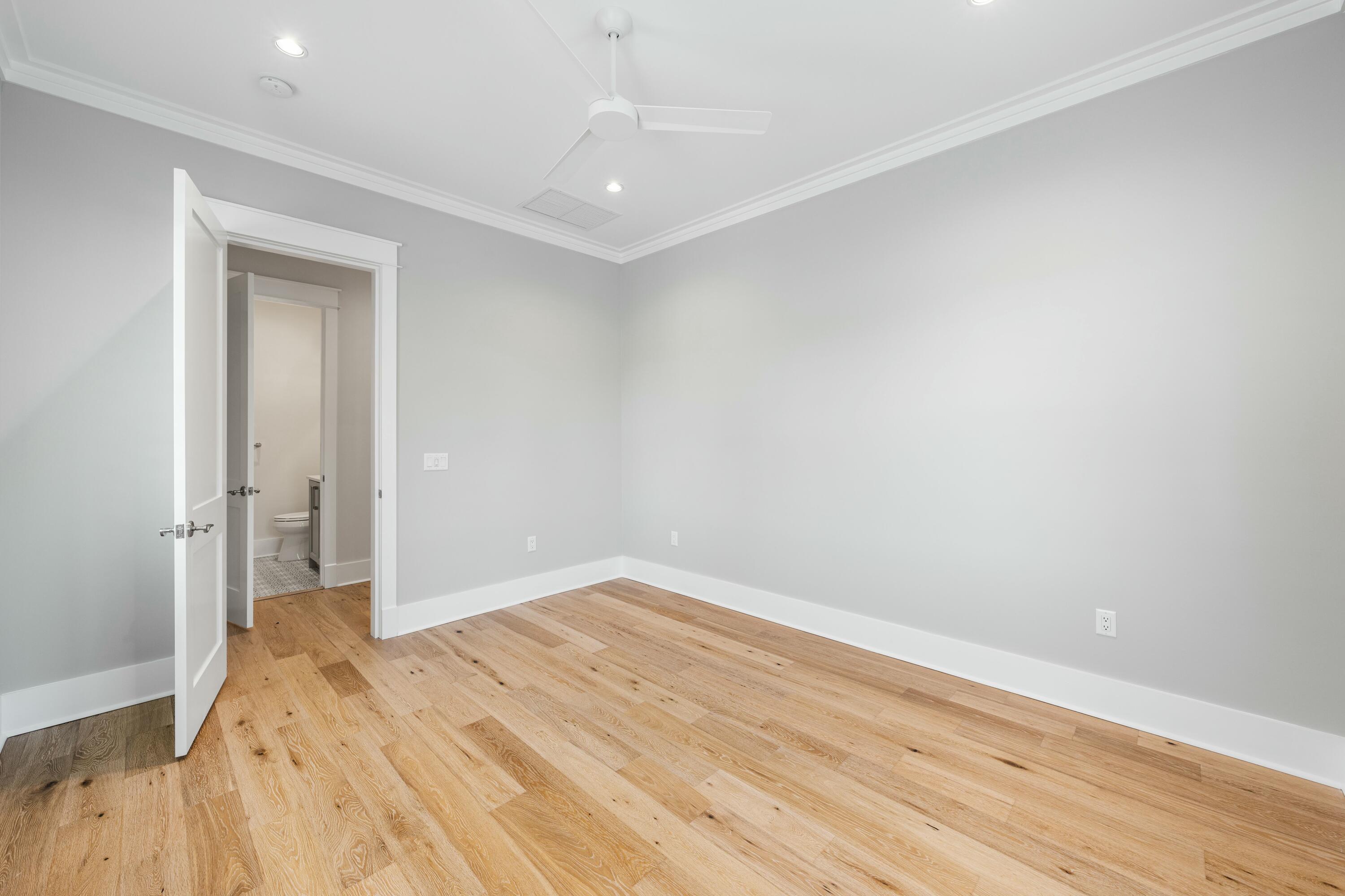 21 Seastone Court