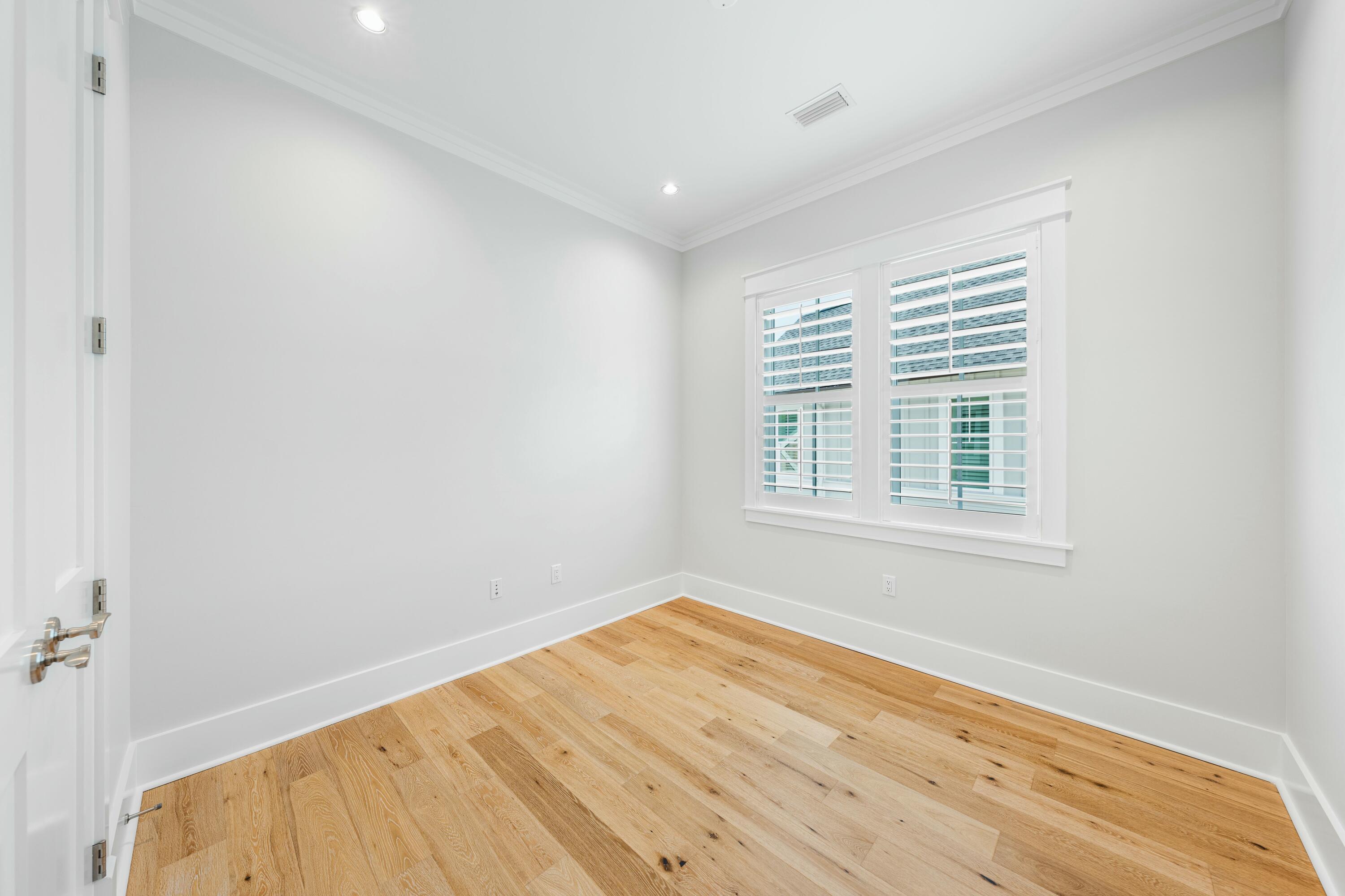 21 Seastone Court