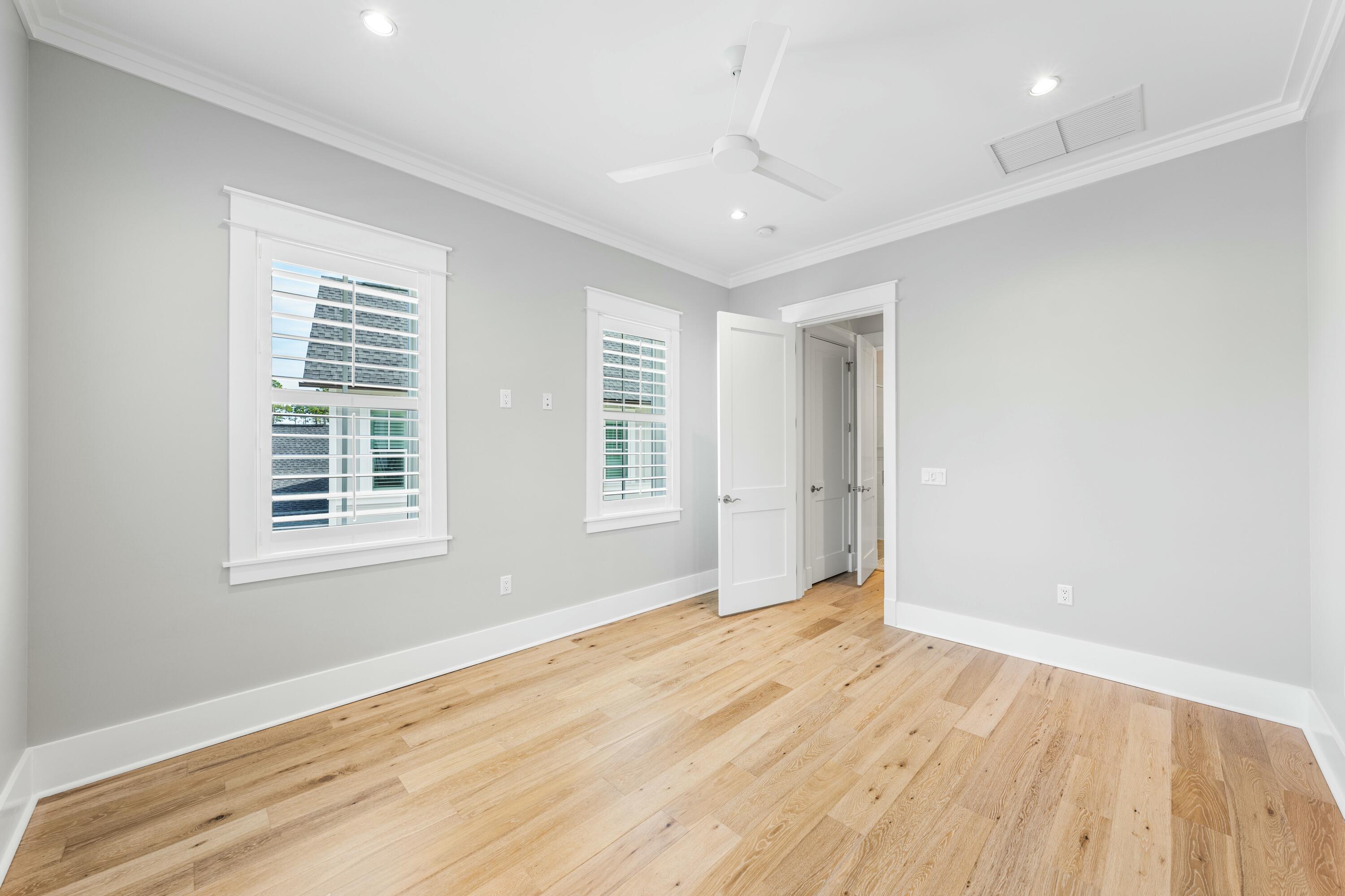 21 Seastone Court