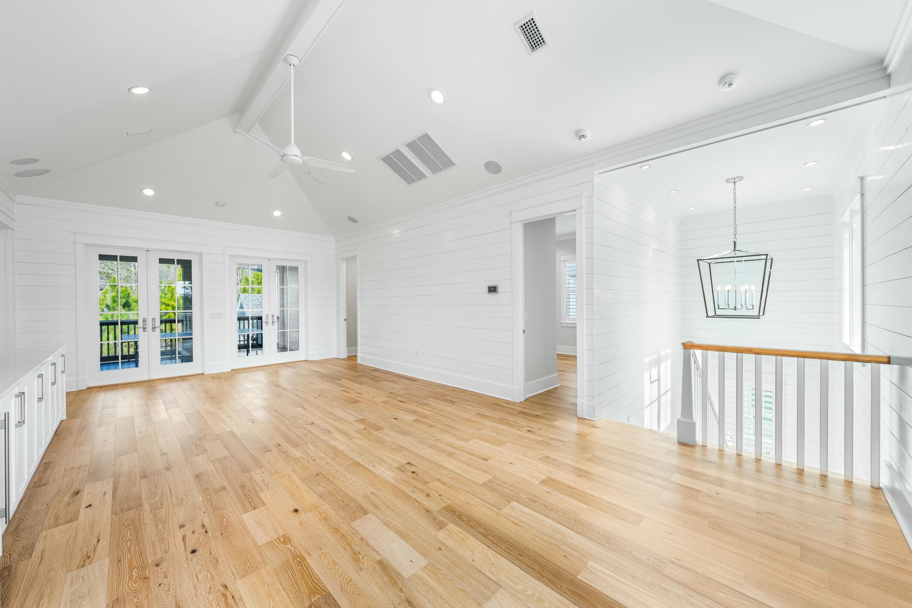 21 Seastone Court