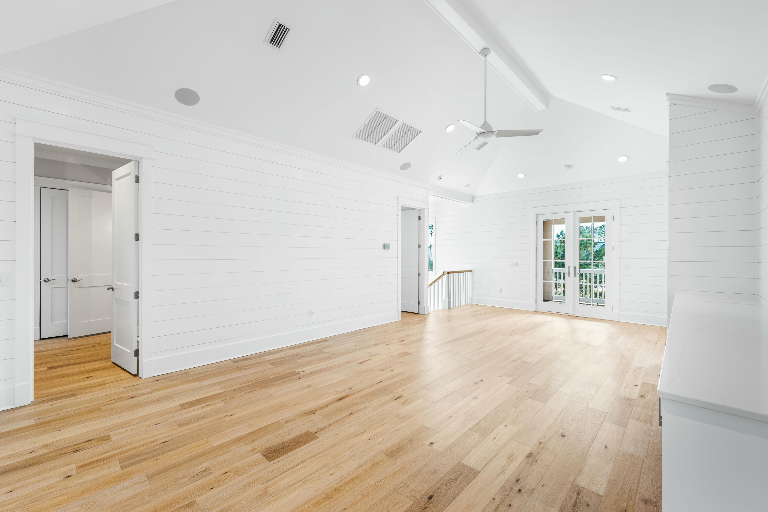 21 Seastone Court