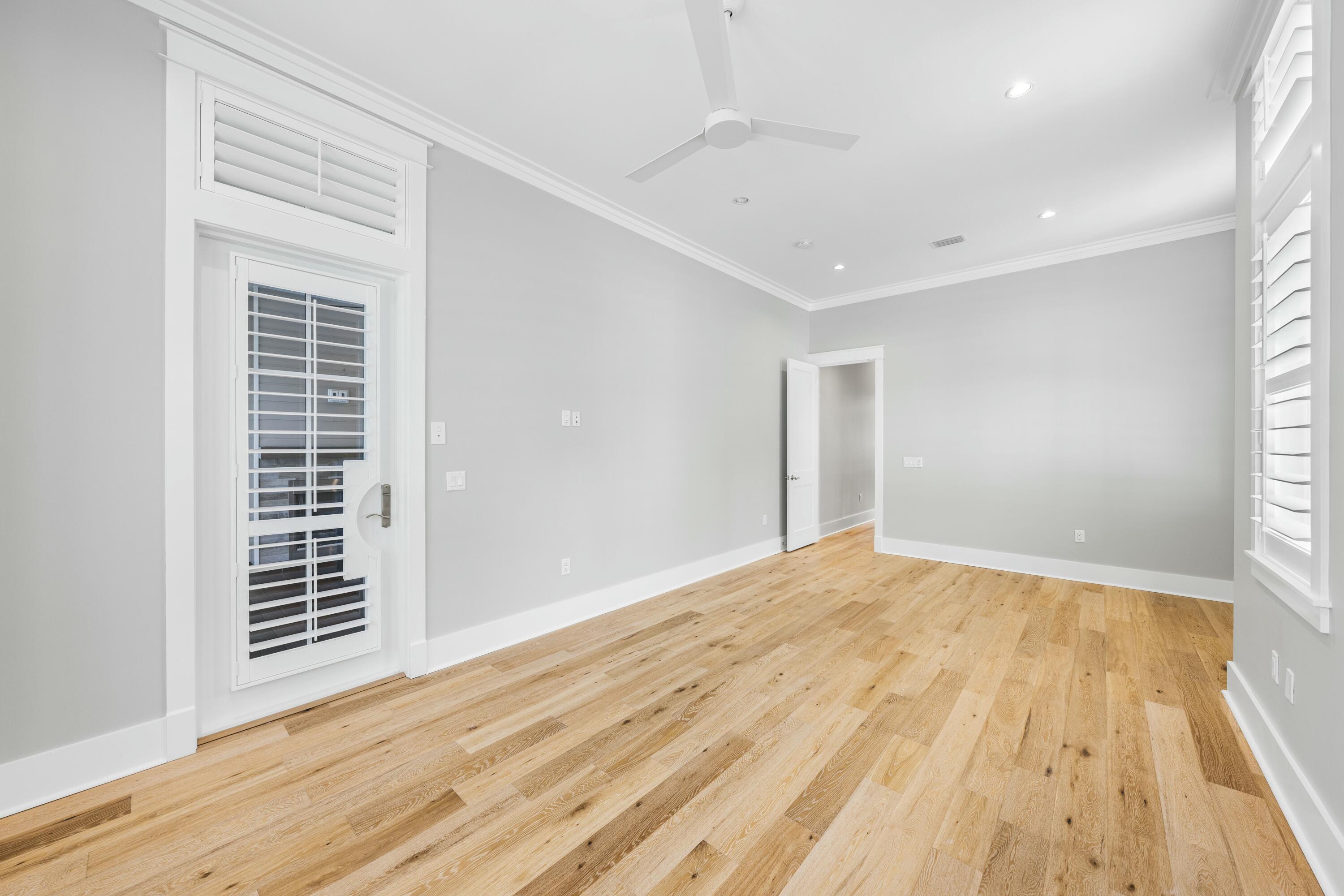 21 Seastone Court