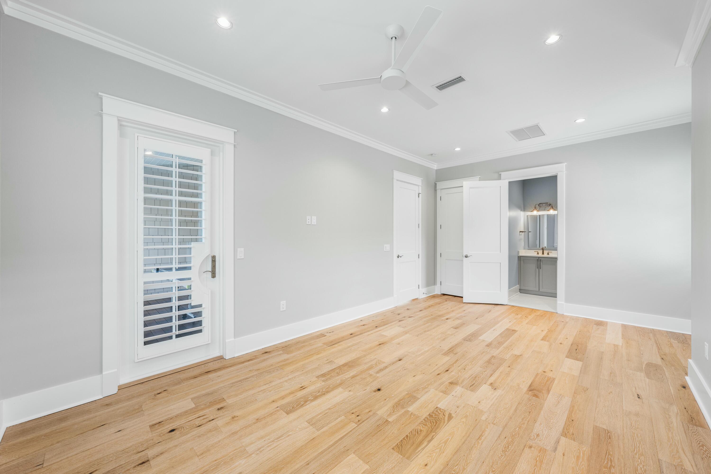 21 Seastone Court