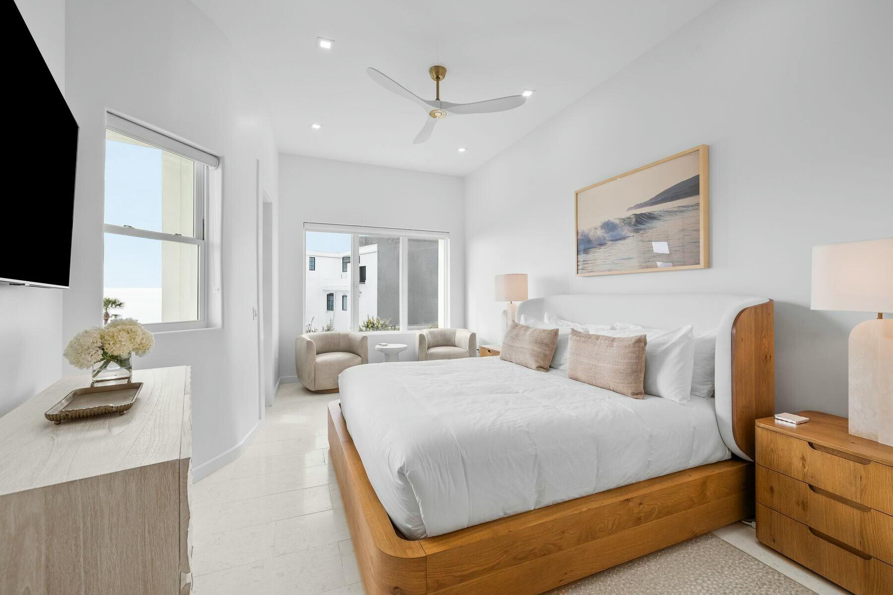 3434 E County Highway 30A