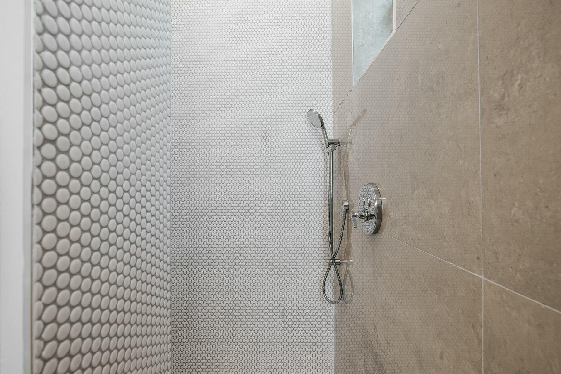 3434 E County Highway 30A