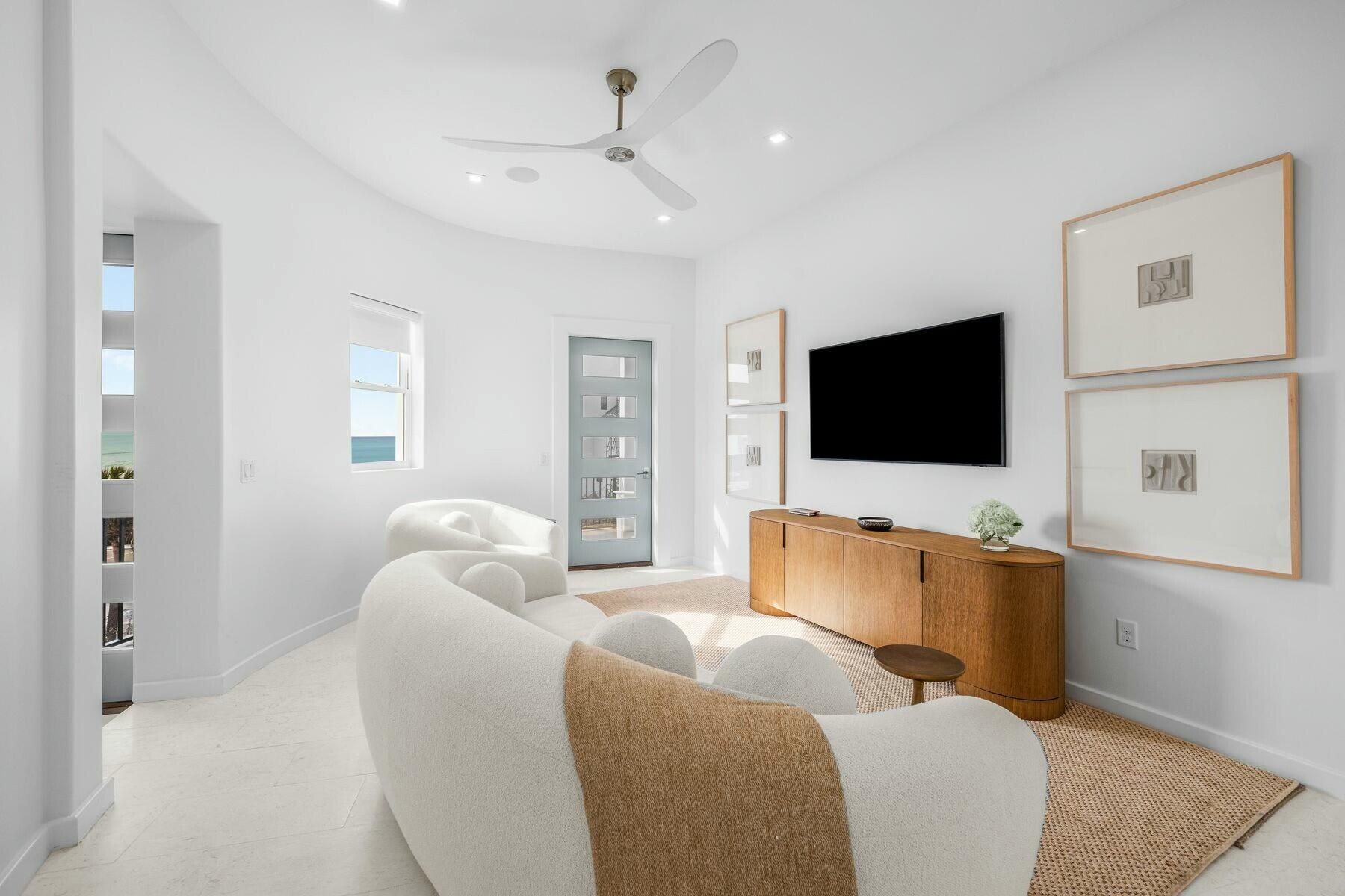 3434 E County Highway 30A