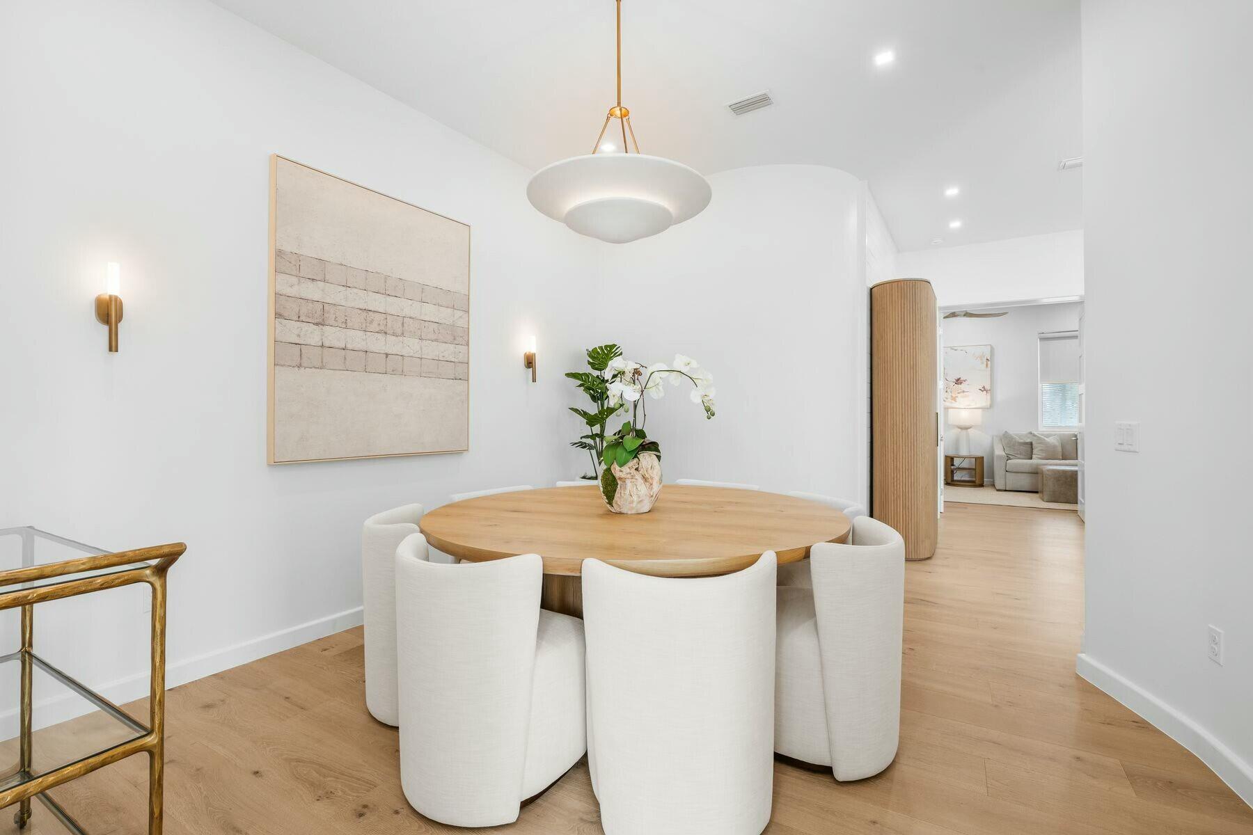 3434 E County Highway 30A