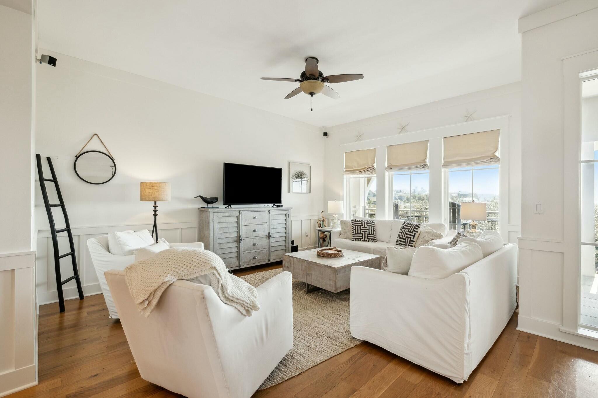 37 S Compass Point Way, 103