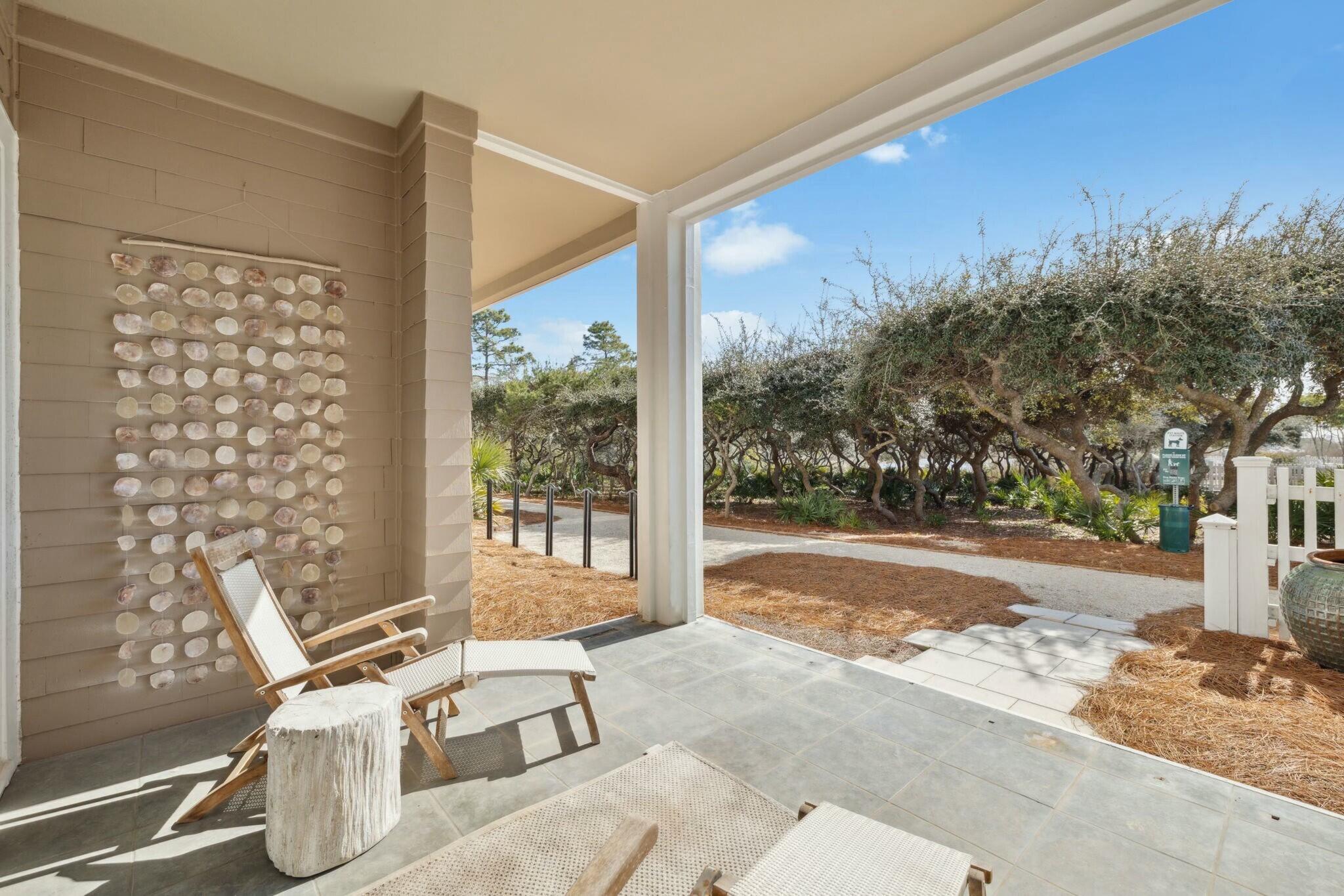 37 S Compass Point Way, 103