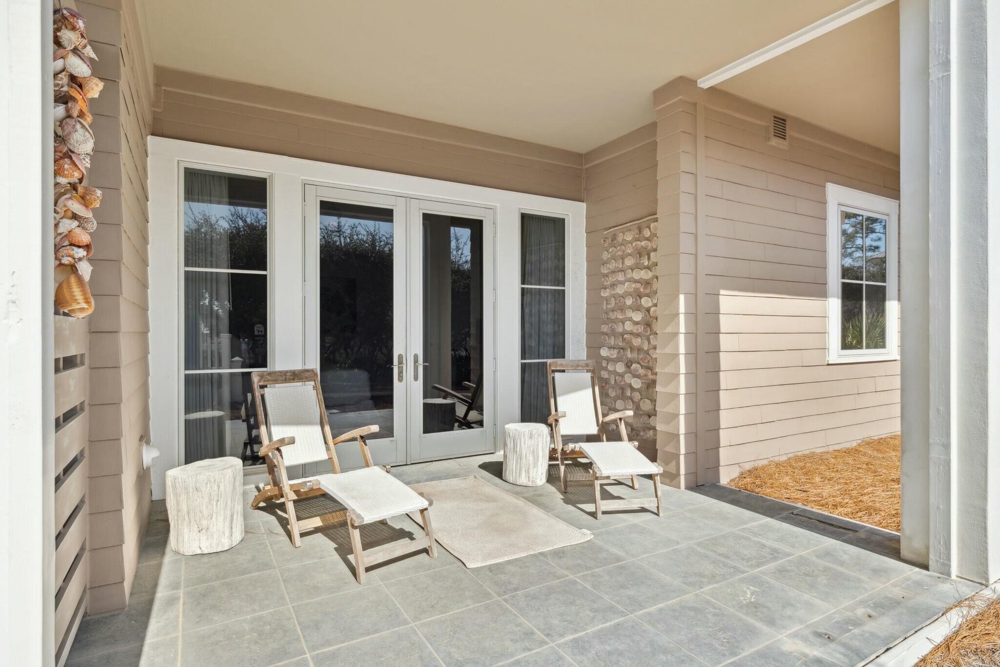 37 S Compass Point Way, 103