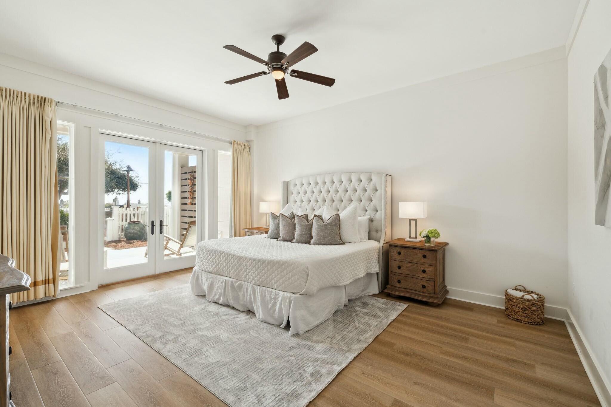 37 S Compass Point Way, 103