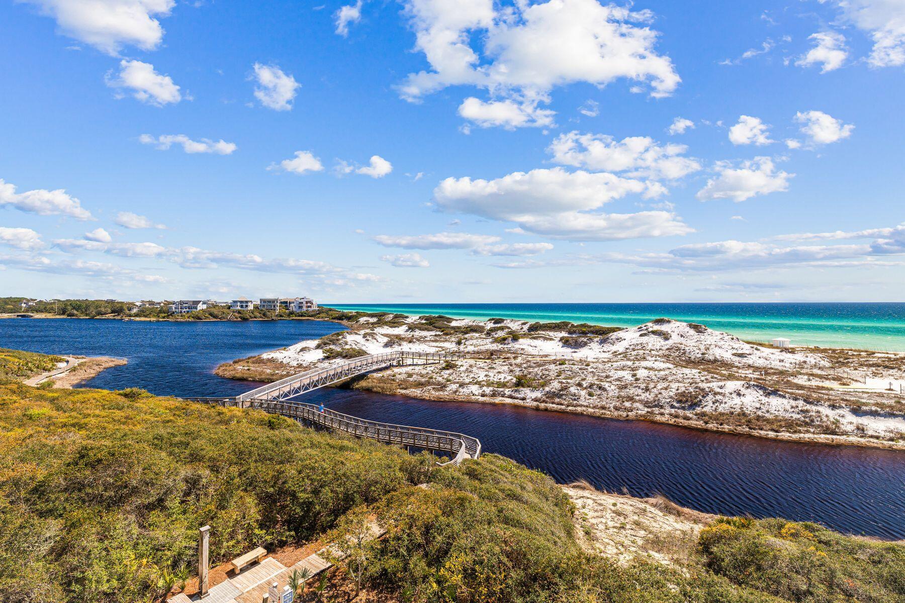 100 S Bridge Lane, UNIT 422C