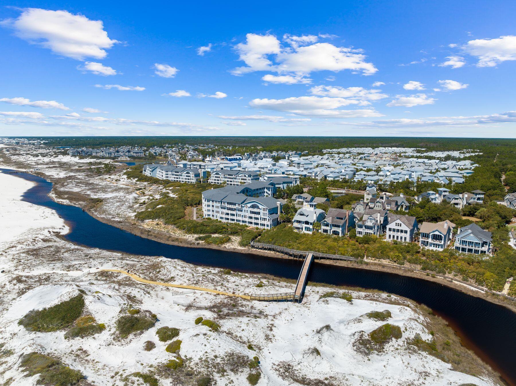 100 S Bridge Lane, UNIT 422C