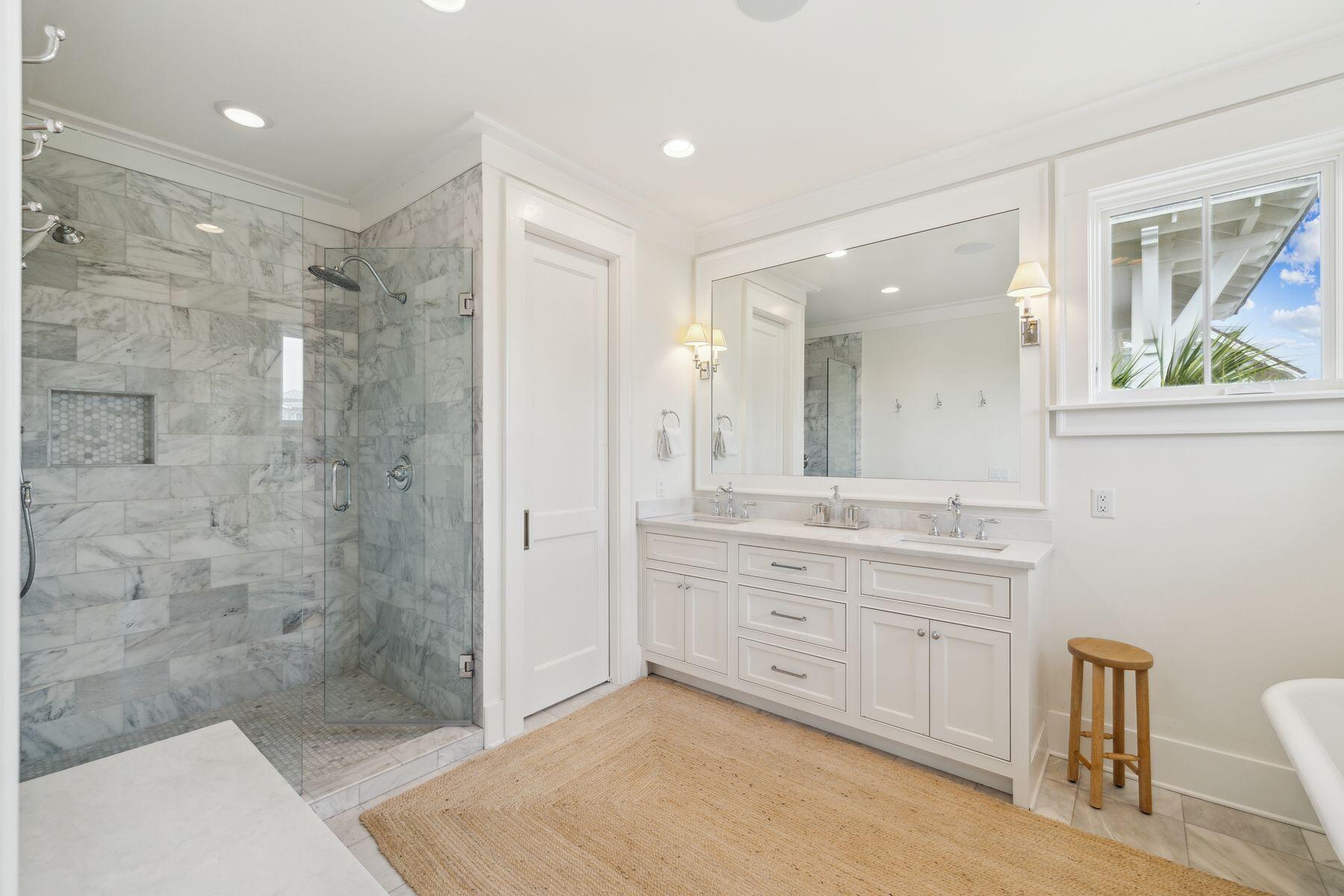 17 Compass Point Way