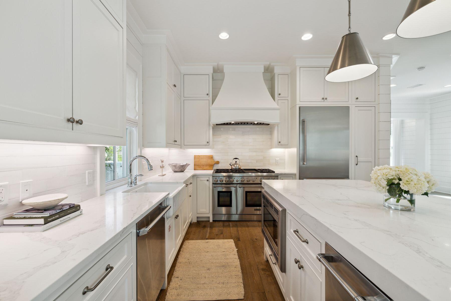 17 Compass Point Way