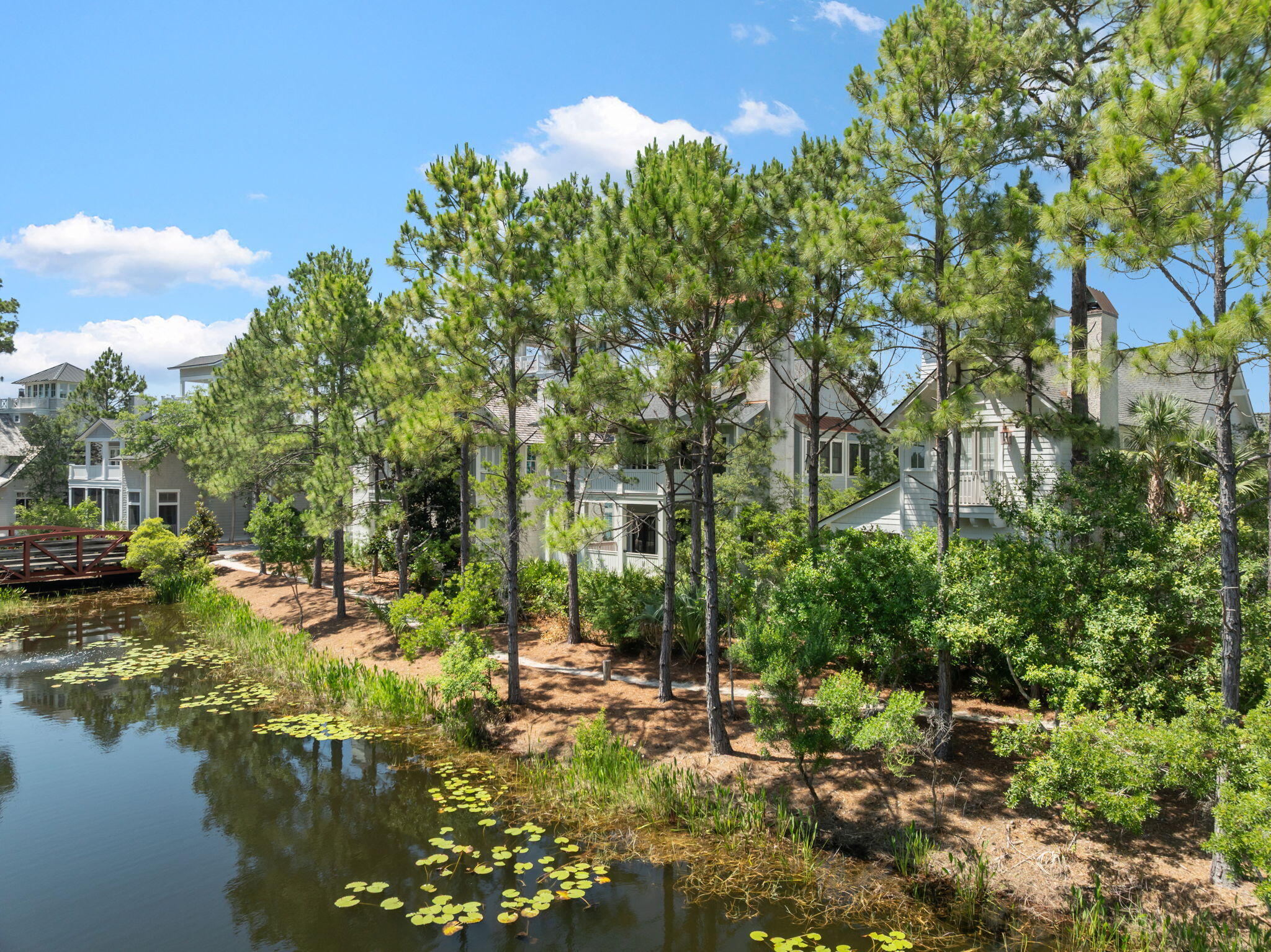 30 E Yacht Pond Lane