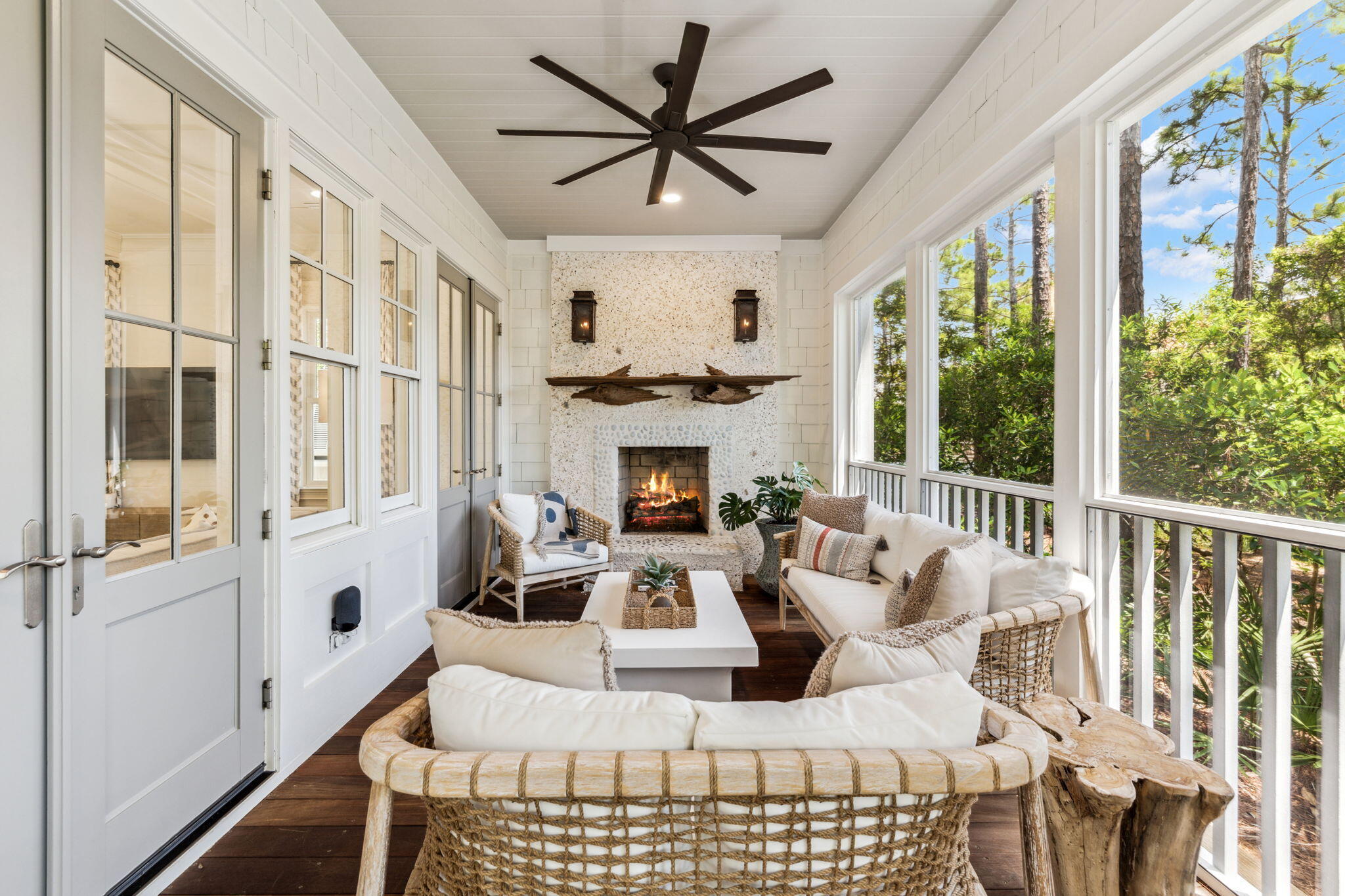 30 E Yacht Pond Lane