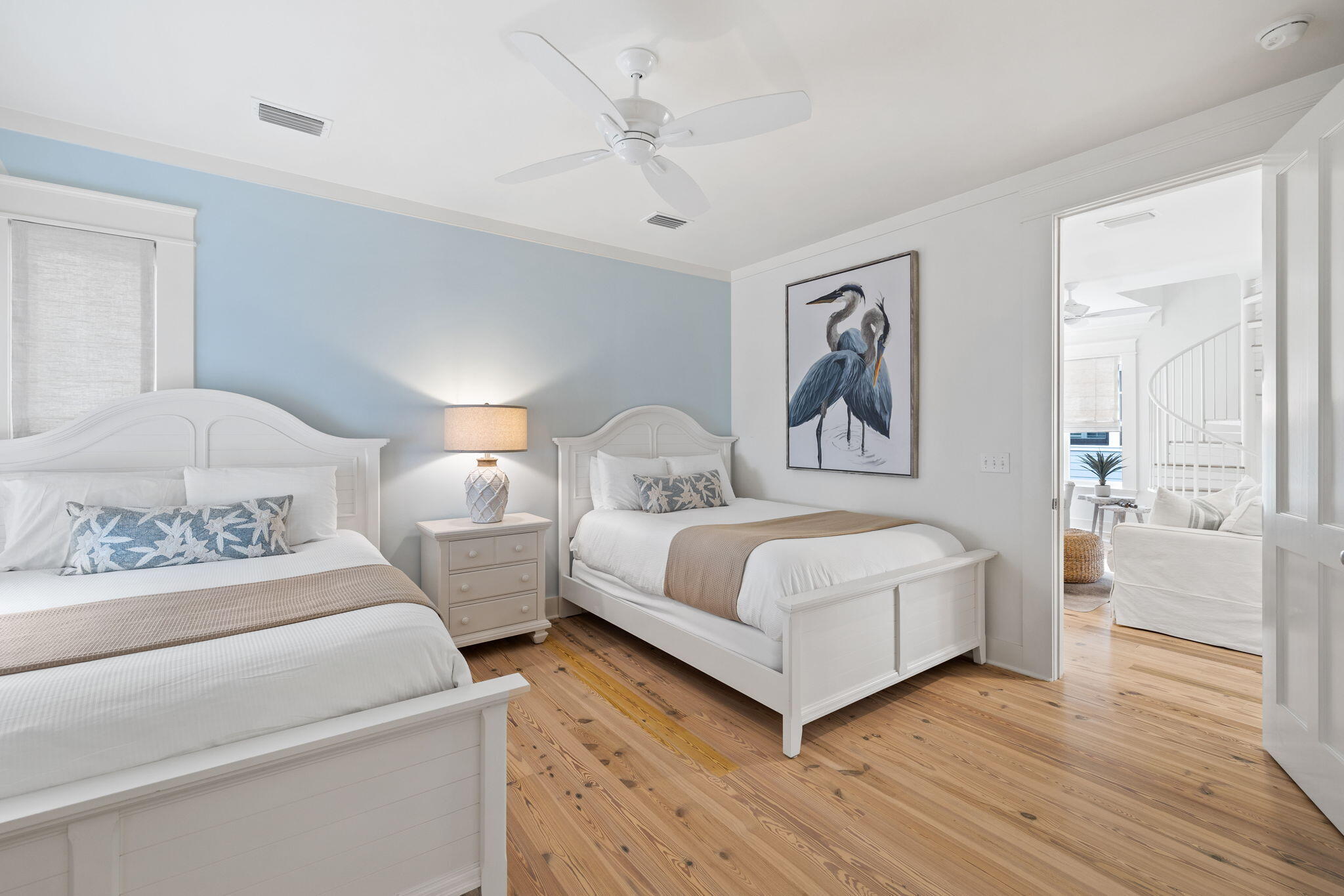 30 E Yacht Pond Lane