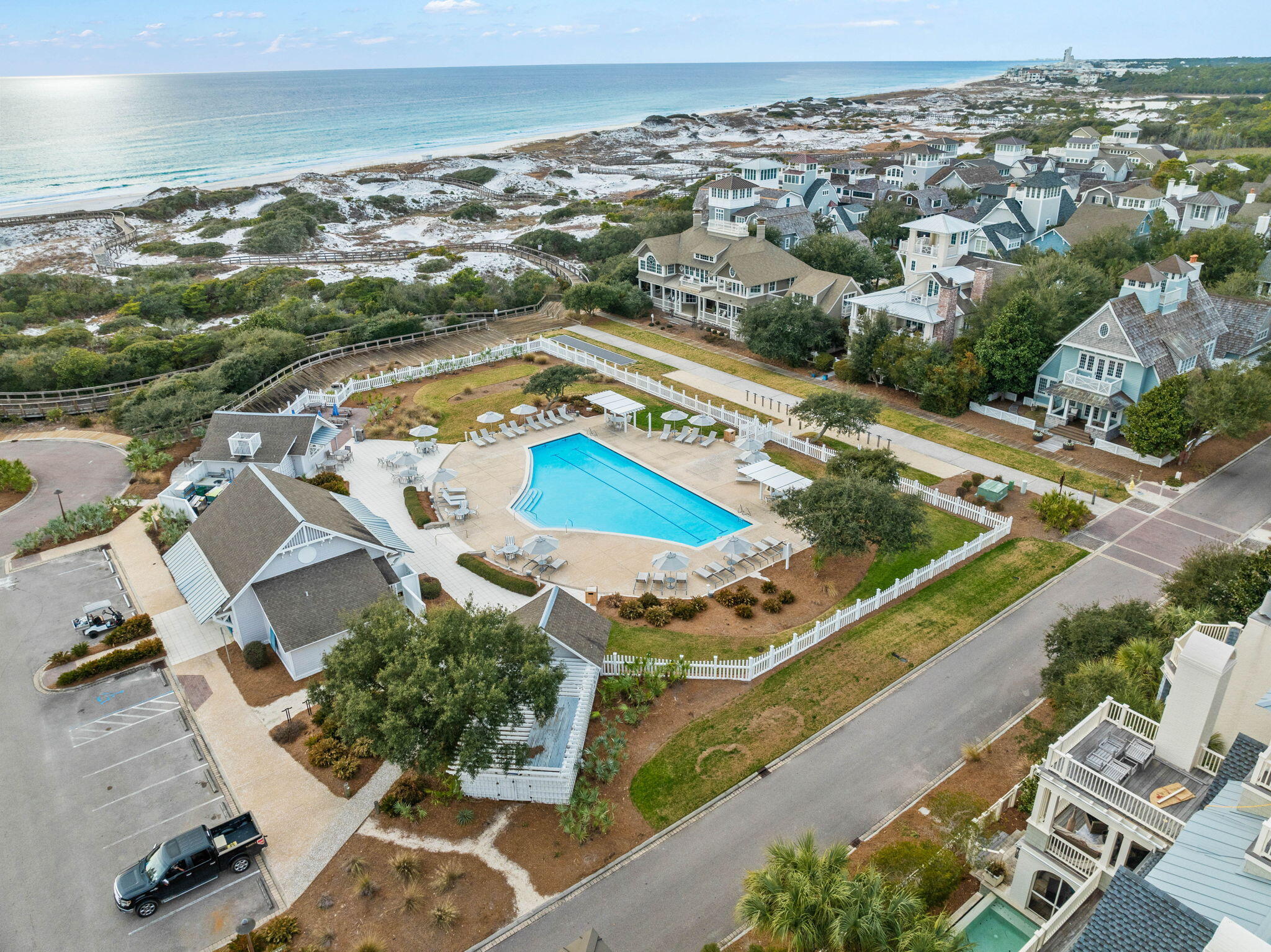 30 E Yacht Pond Lane