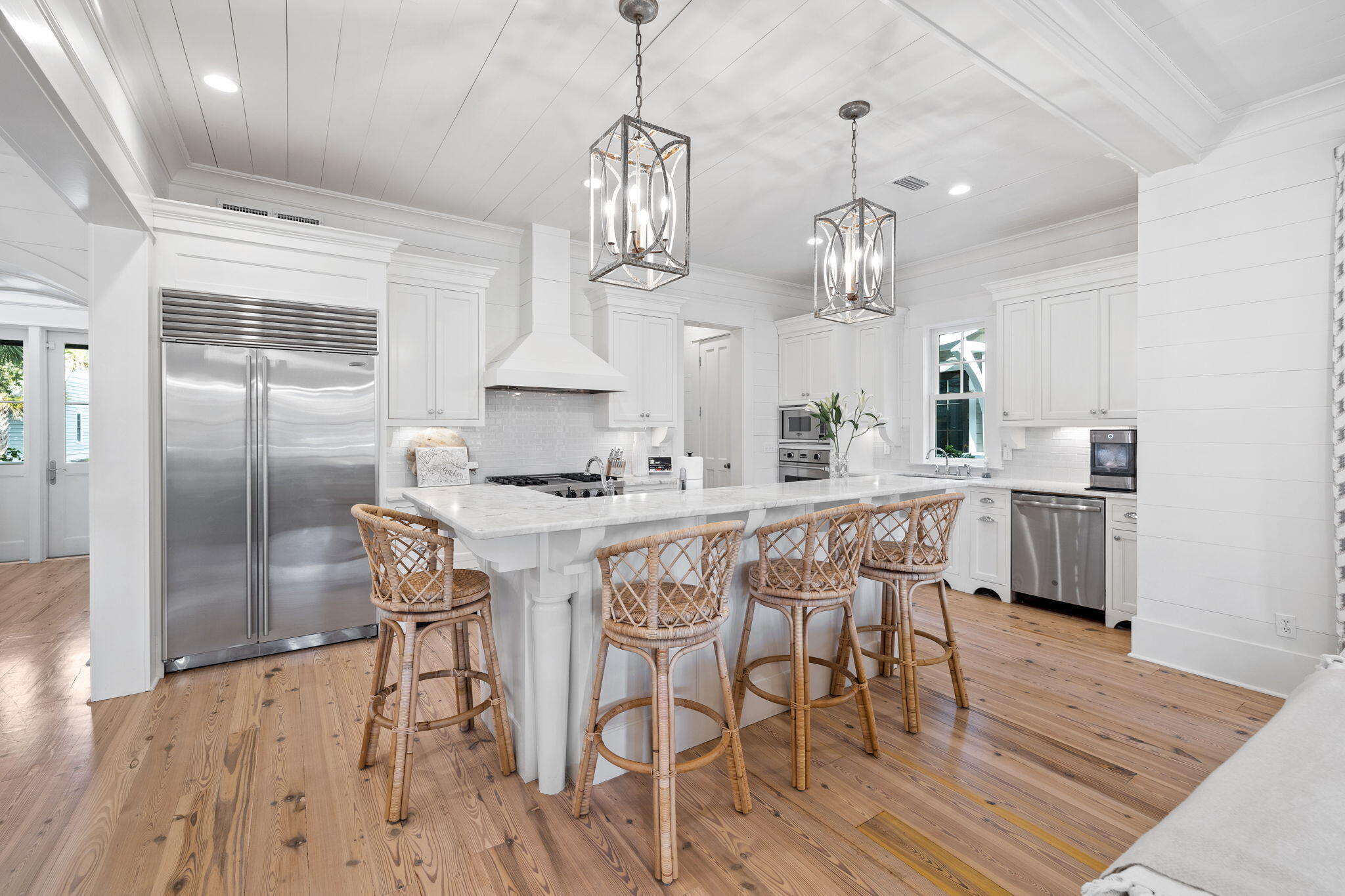 30 E Yacht Pond Lane