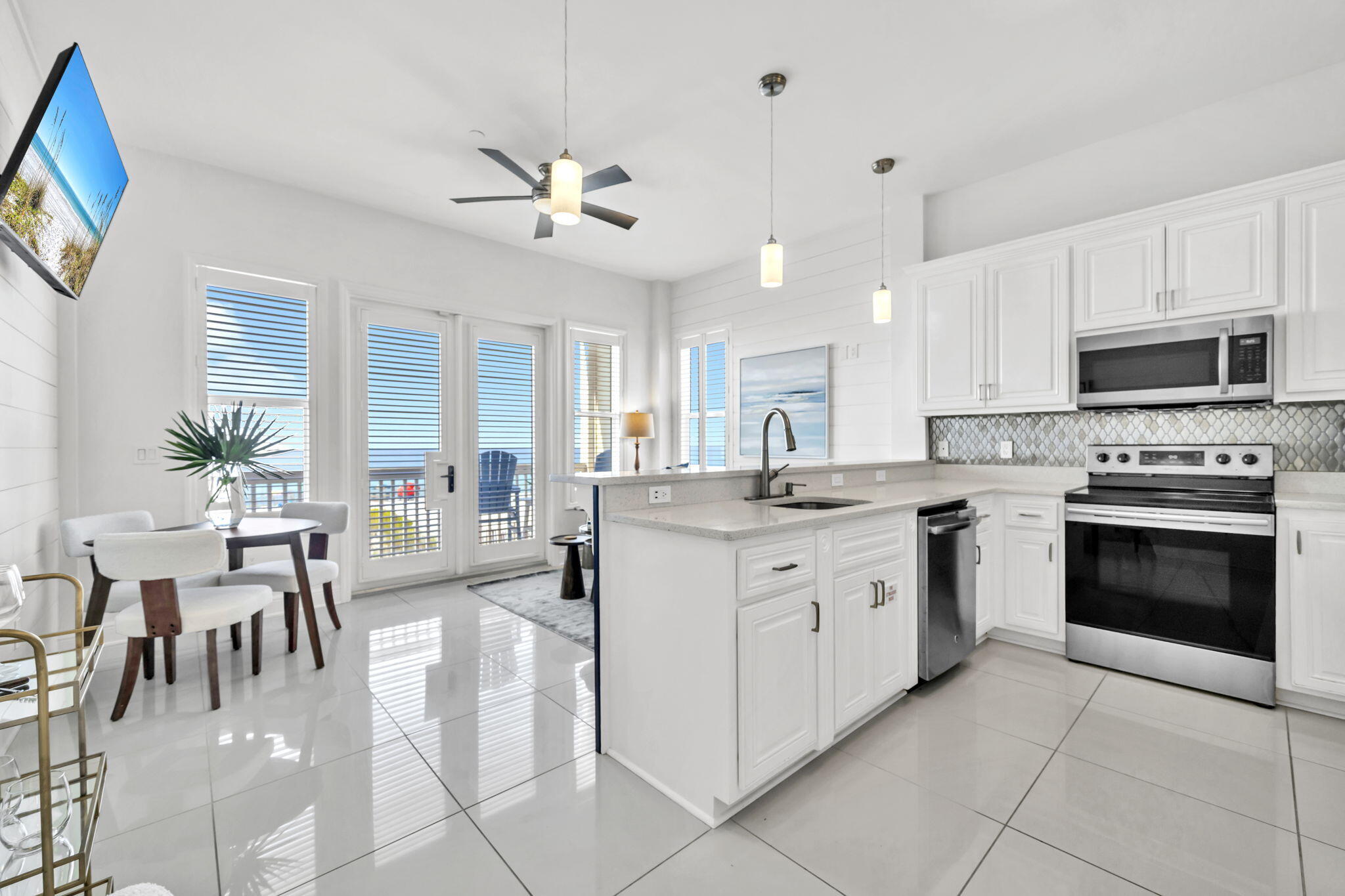 613 Eastern Lake Road UNIT 3