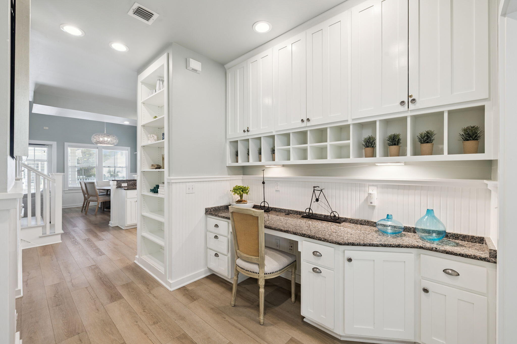 261 Salt Box Lane