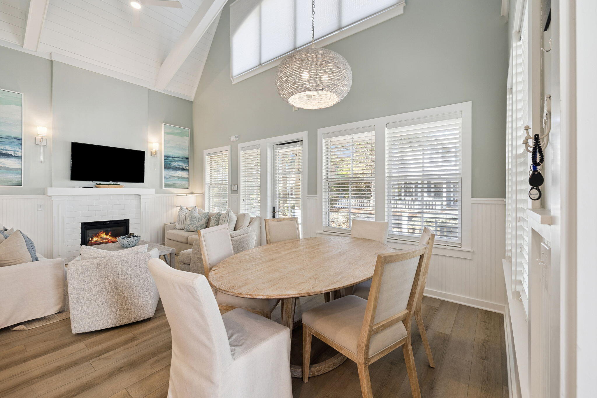 261 Salt Box Lane